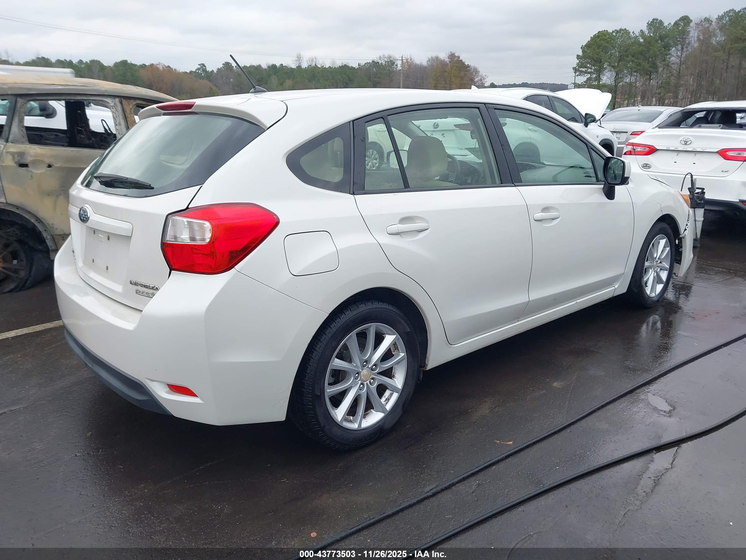 SUBARU IMPREZA image 4