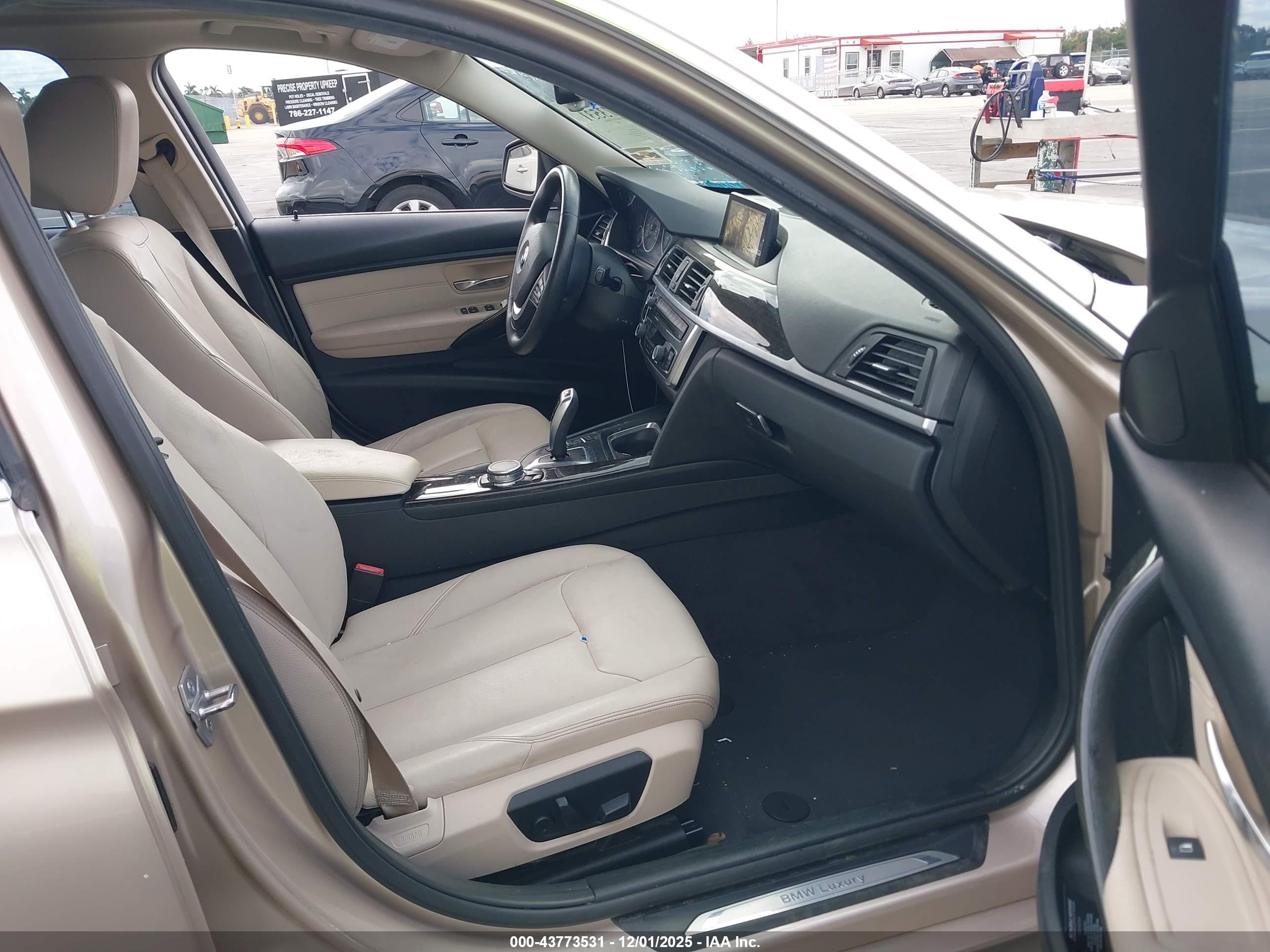 BMW 328I image 5