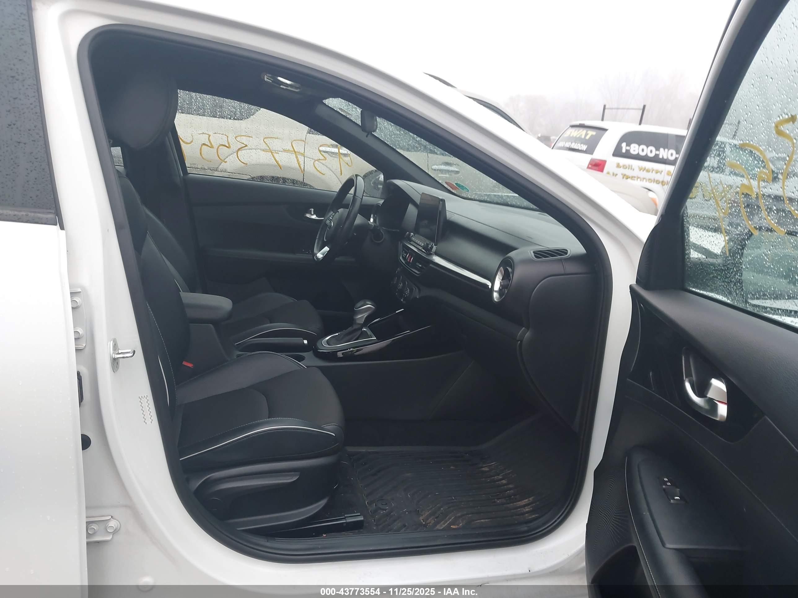 KIA FORTE image 5