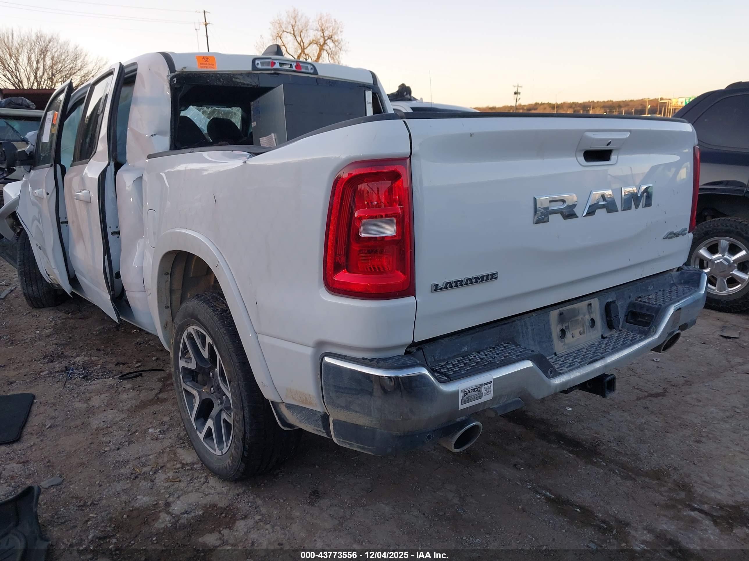 RAM 1500 image 3