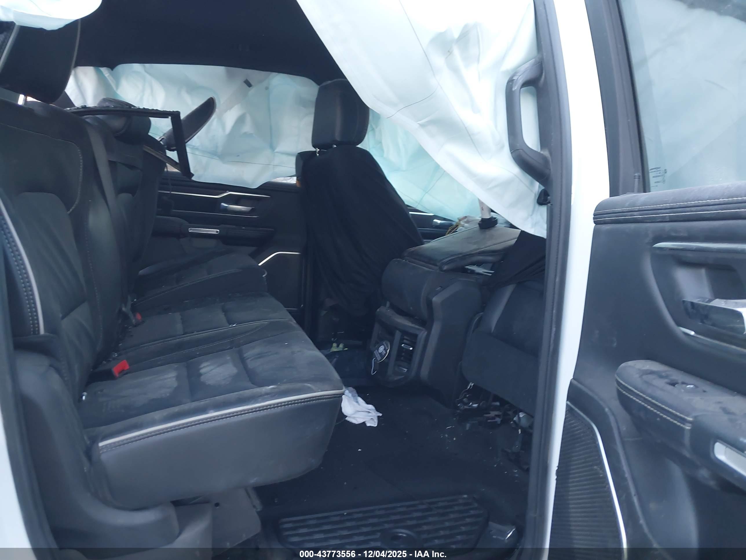 RAM 1500 image 8