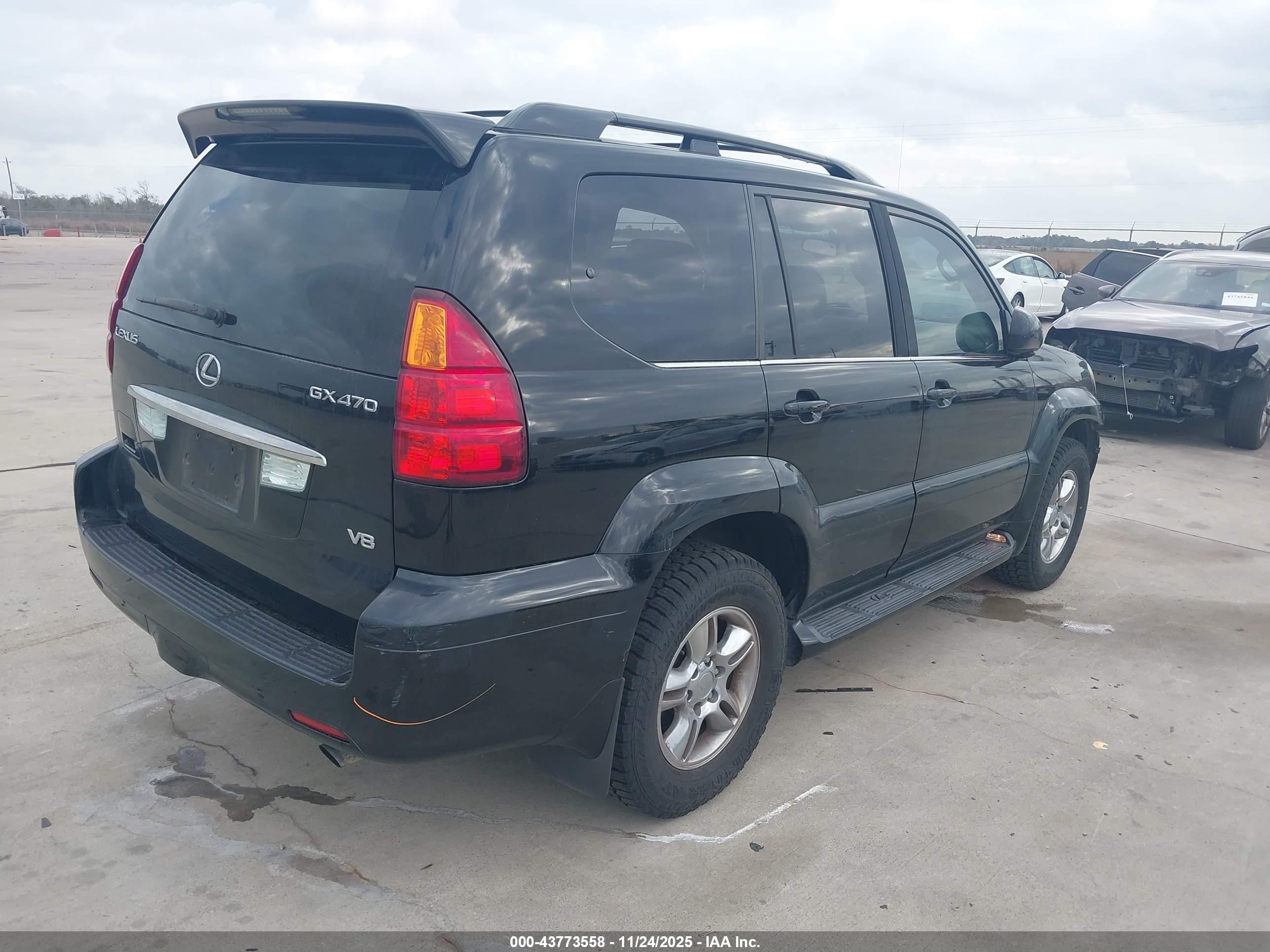 LEXUS GX image 4