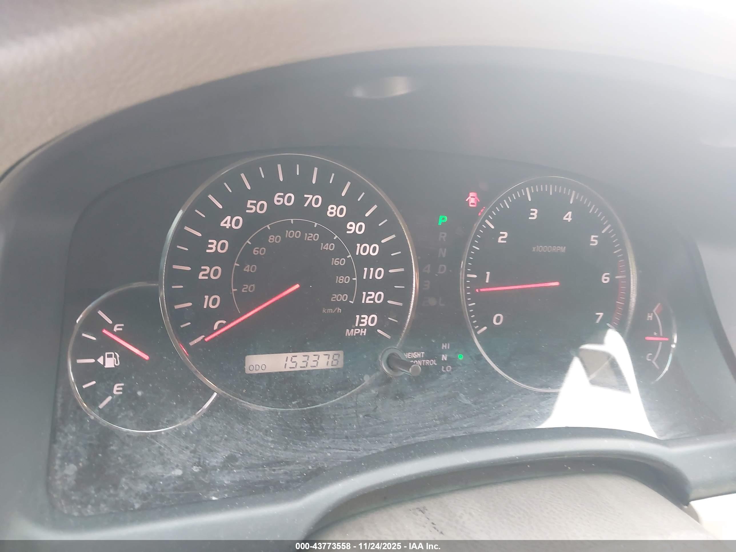 LEXUS GX image 7