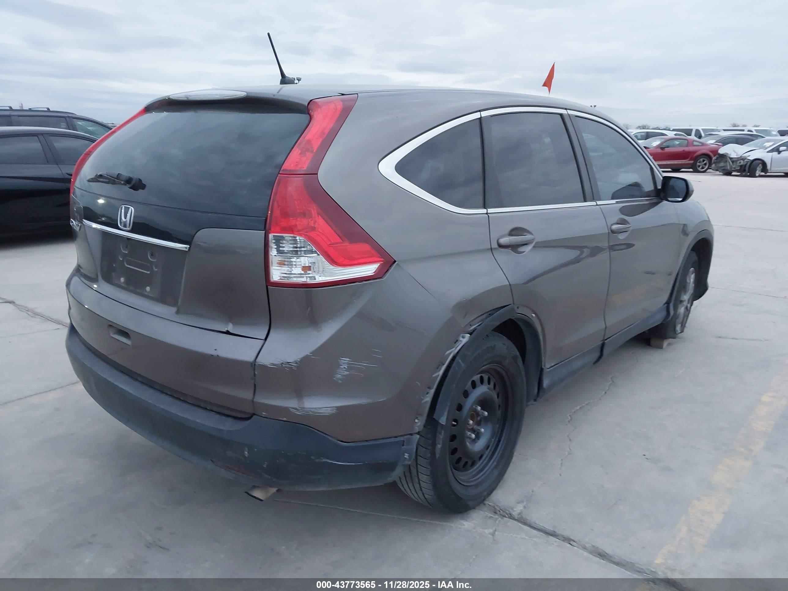 HONDA CR-V image 4