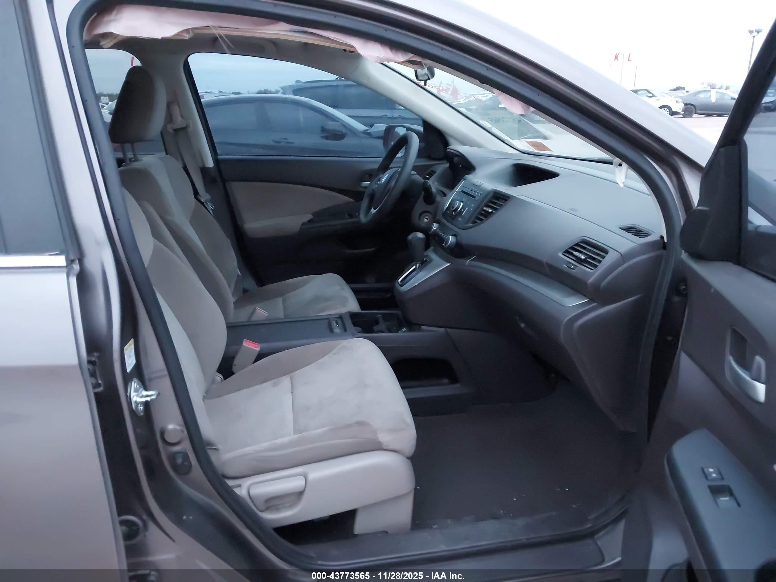 HONDA CR-V image 5