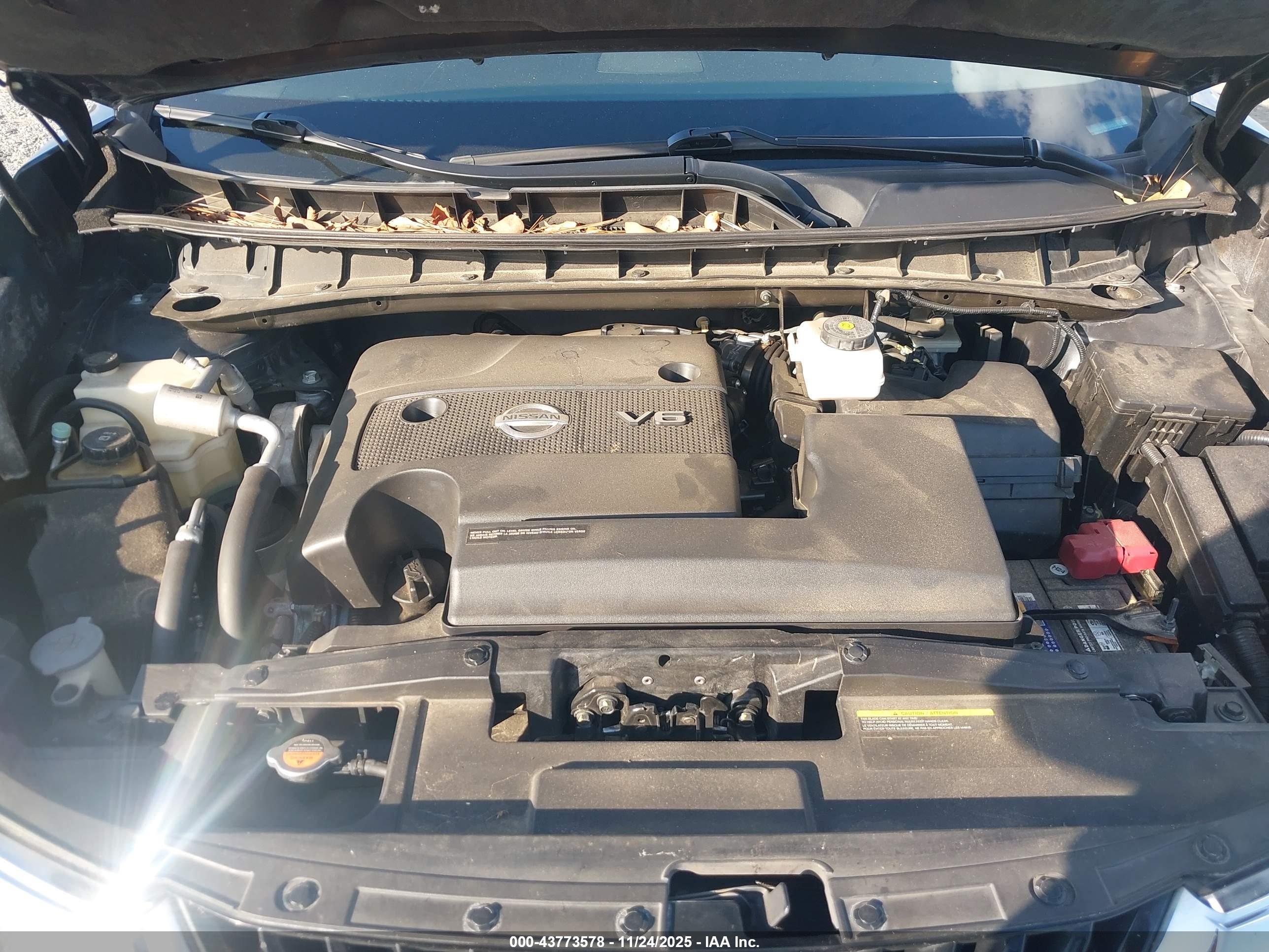 NISSAN MURANO image 10