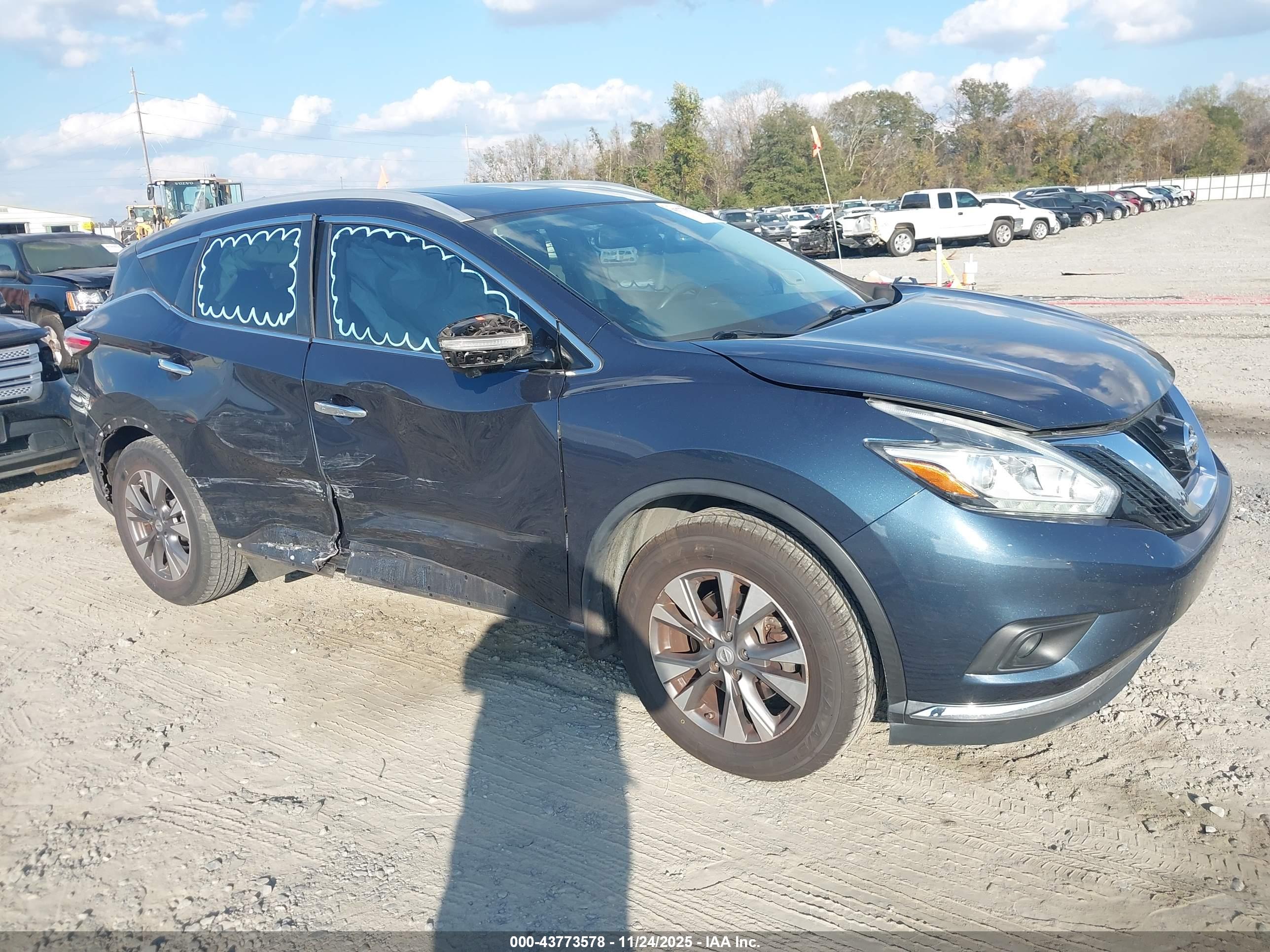 NISSAN MURANO image 6