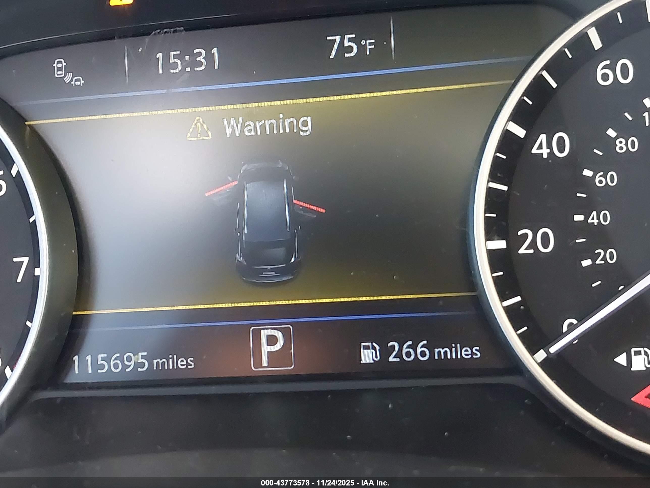 NISSAN MURANO image 7