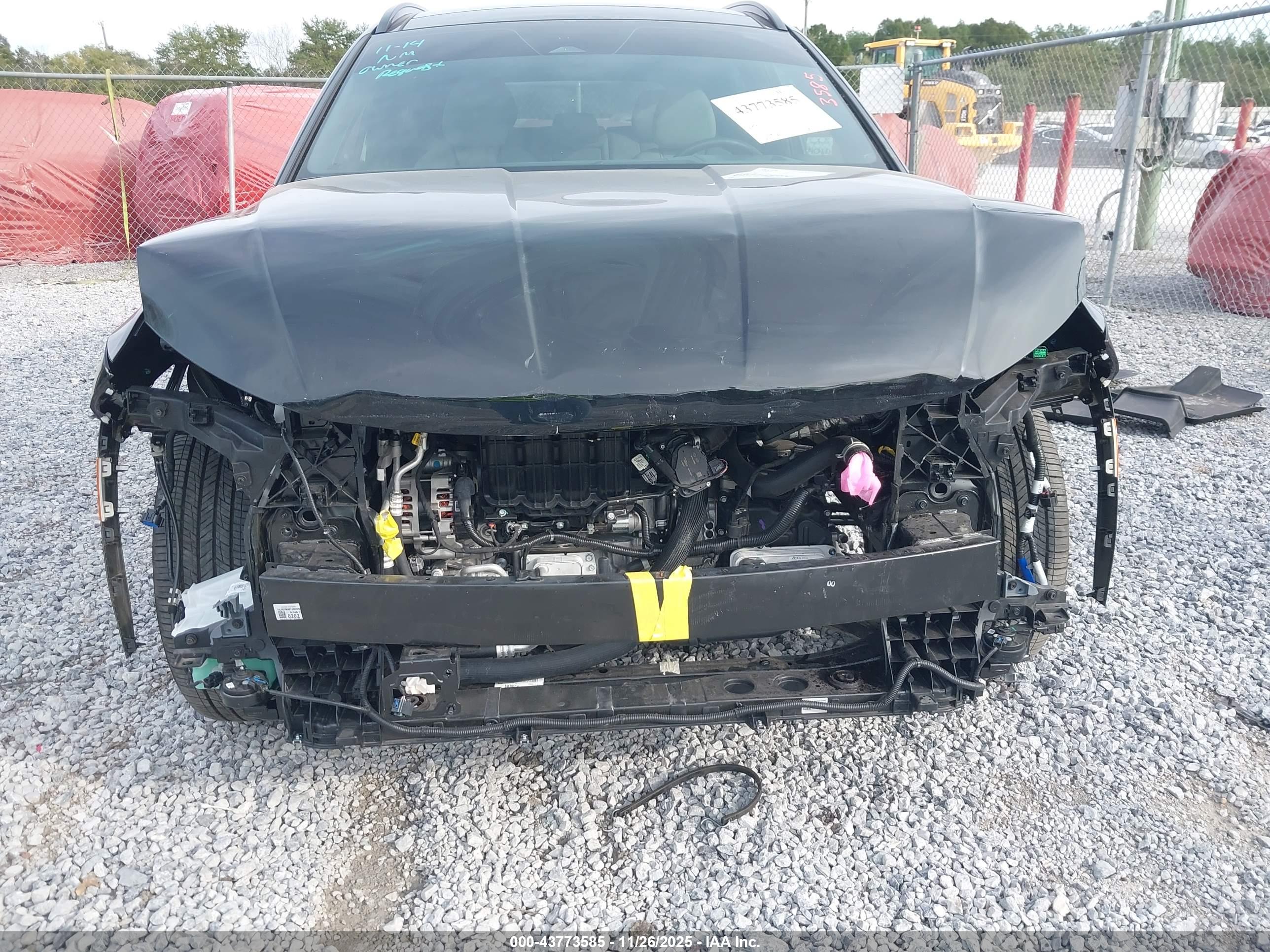 HYUNDAI TUCSON image 6