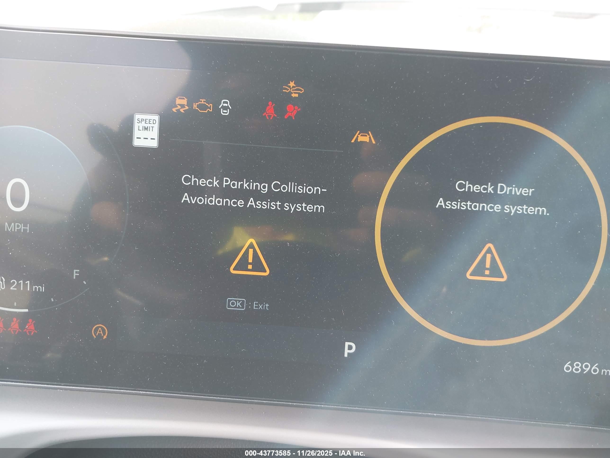 HYUNDAI TUCSON image 7
