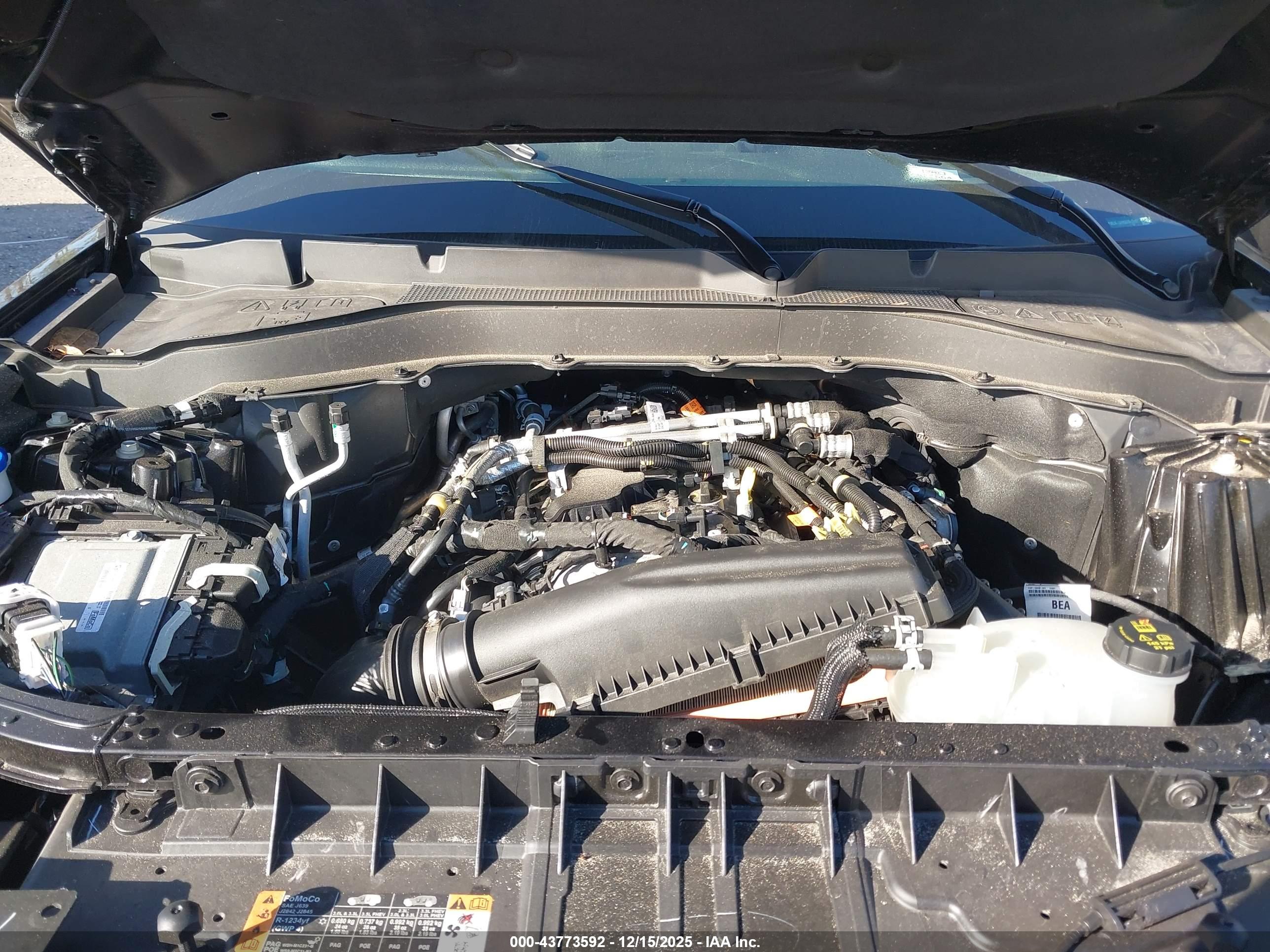 FORD EXPLORER image 10