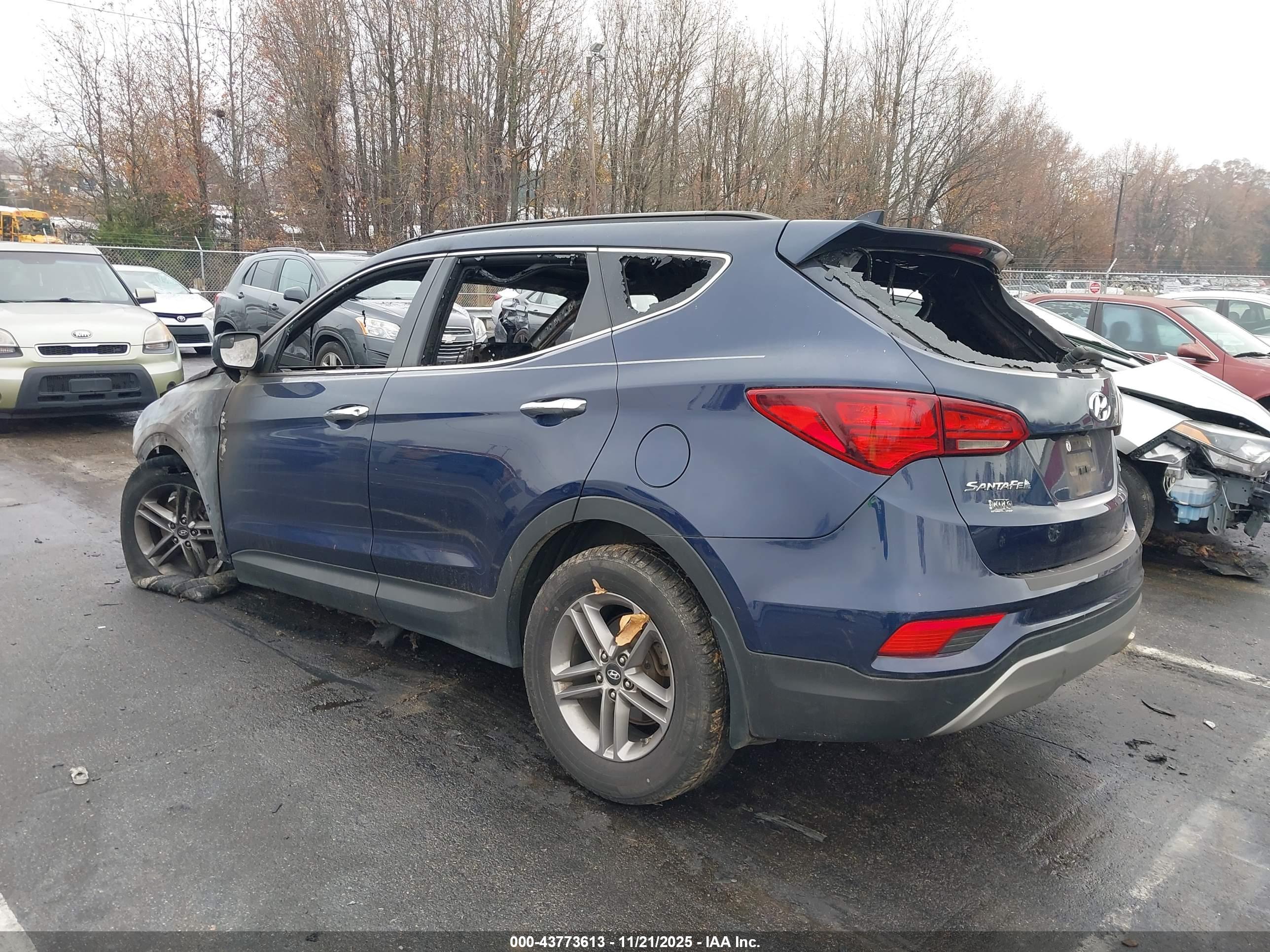 HYUNDAI SANTA image 3