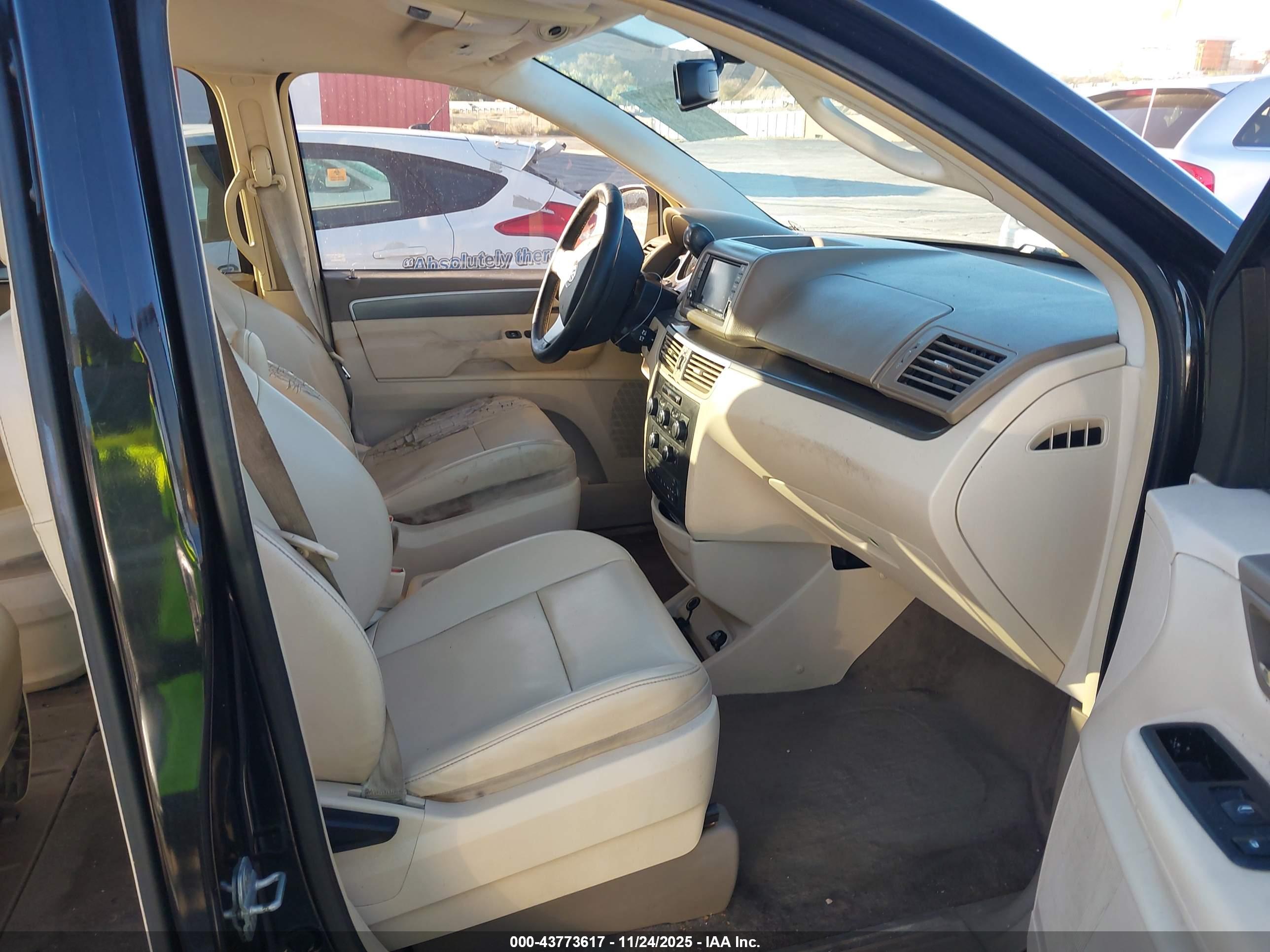 VOLKSWAGEN ROUTAN image 5