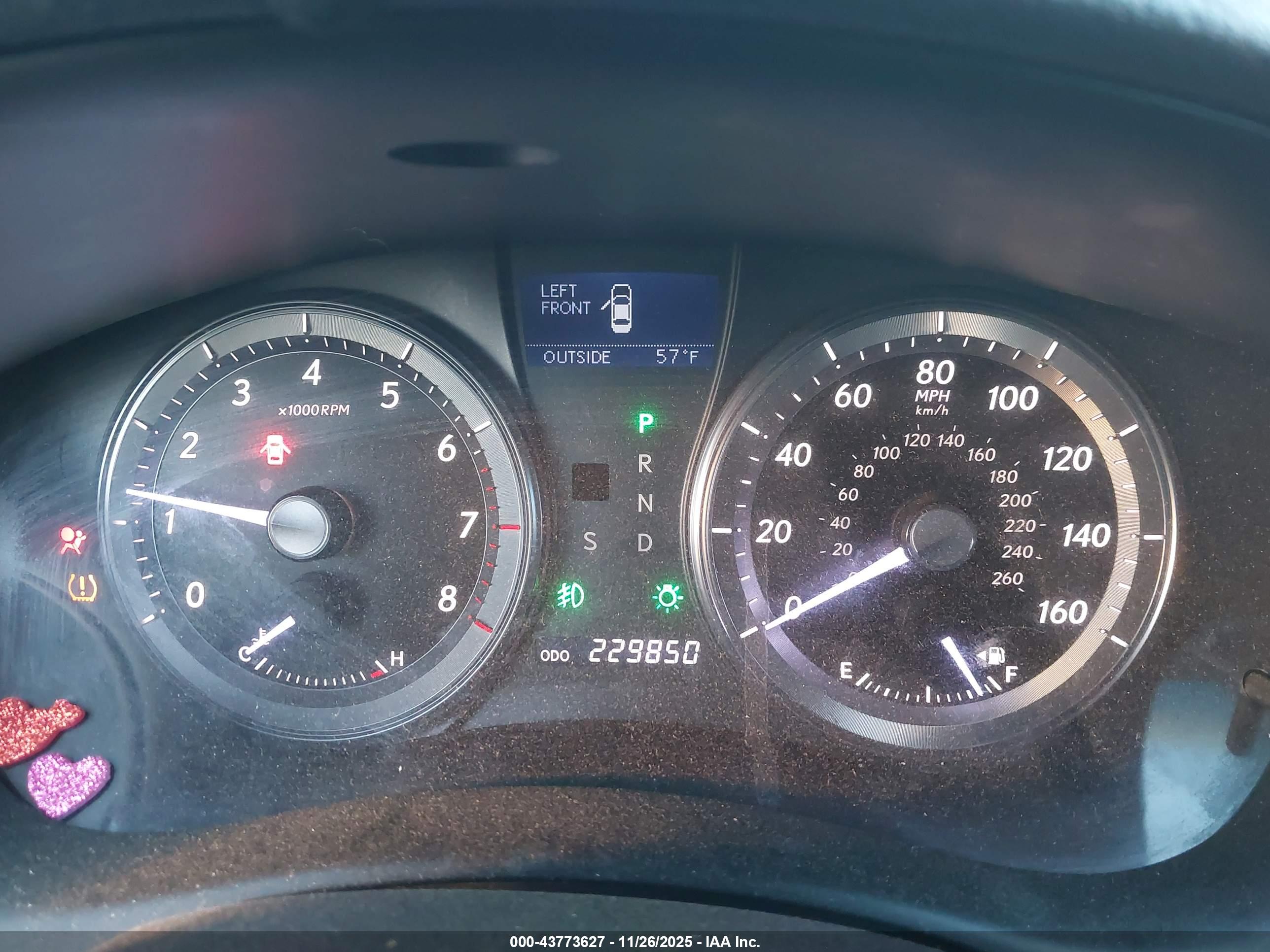 LEXUS ES image 7