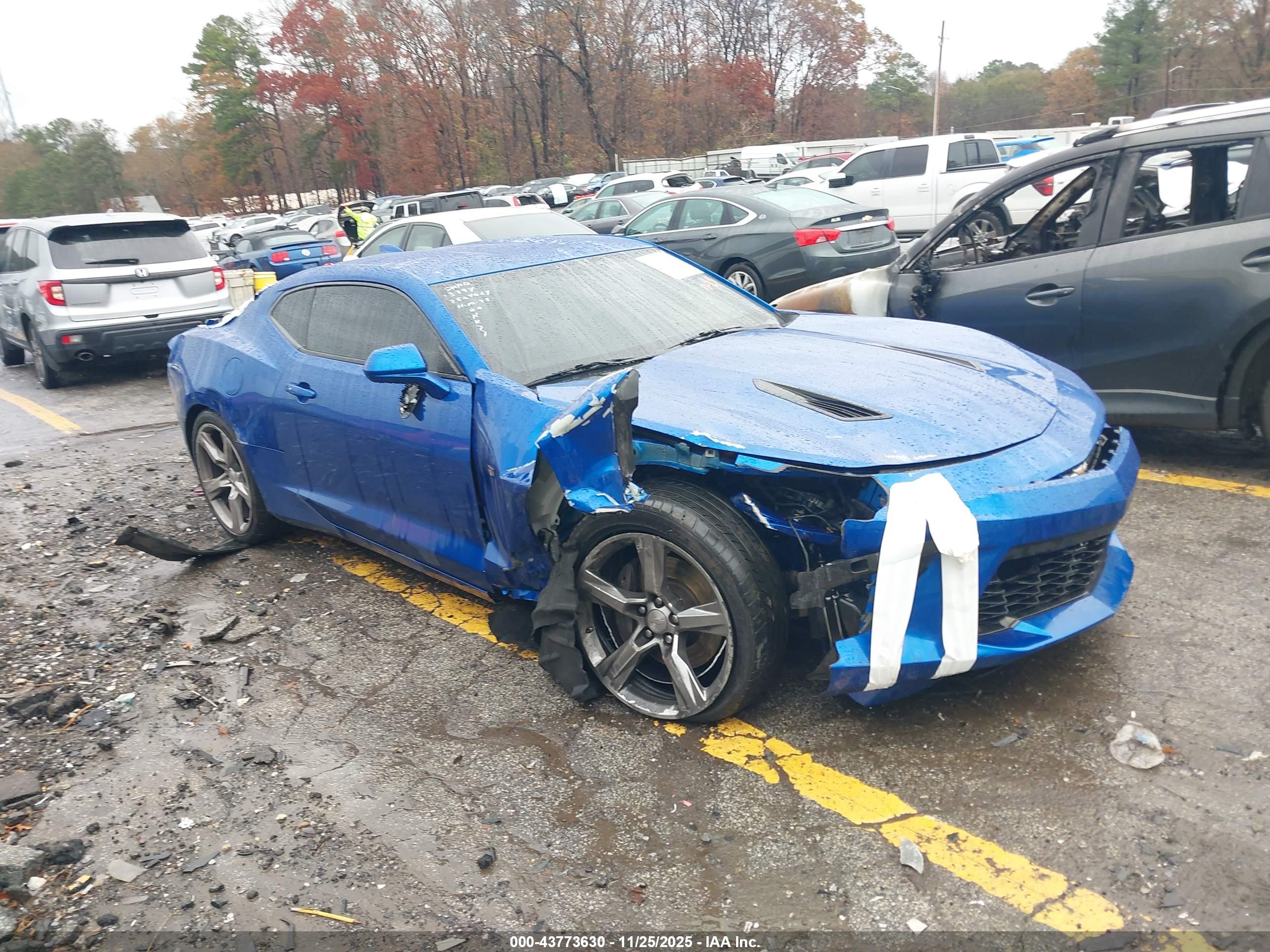 CHEVROLET CAMARO image 6