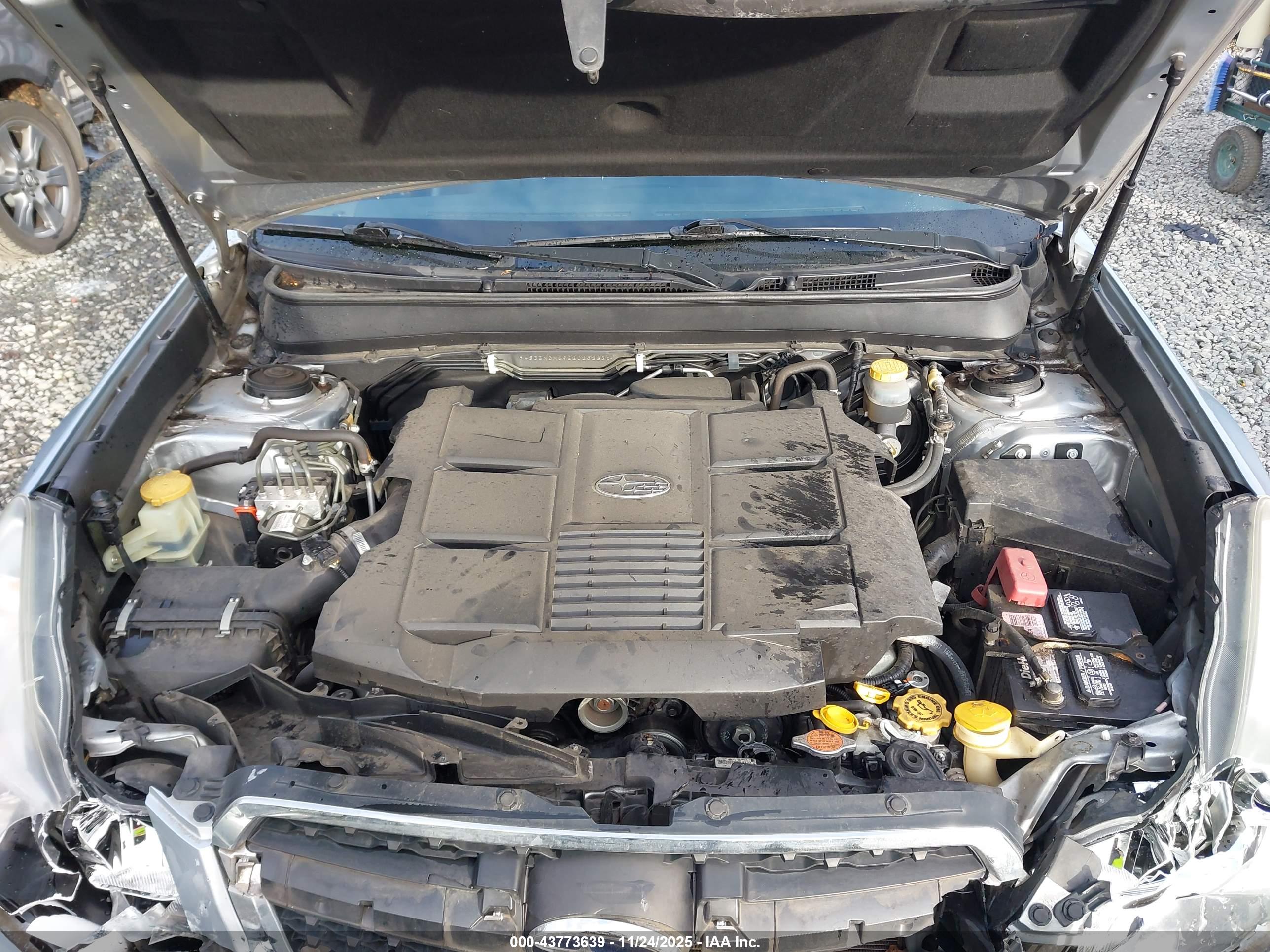 SUBARU LEGACY image 10