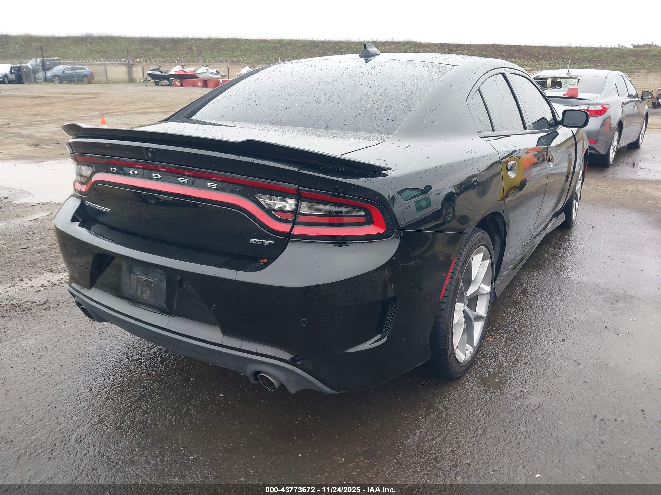 DODGE CHARGER image 4