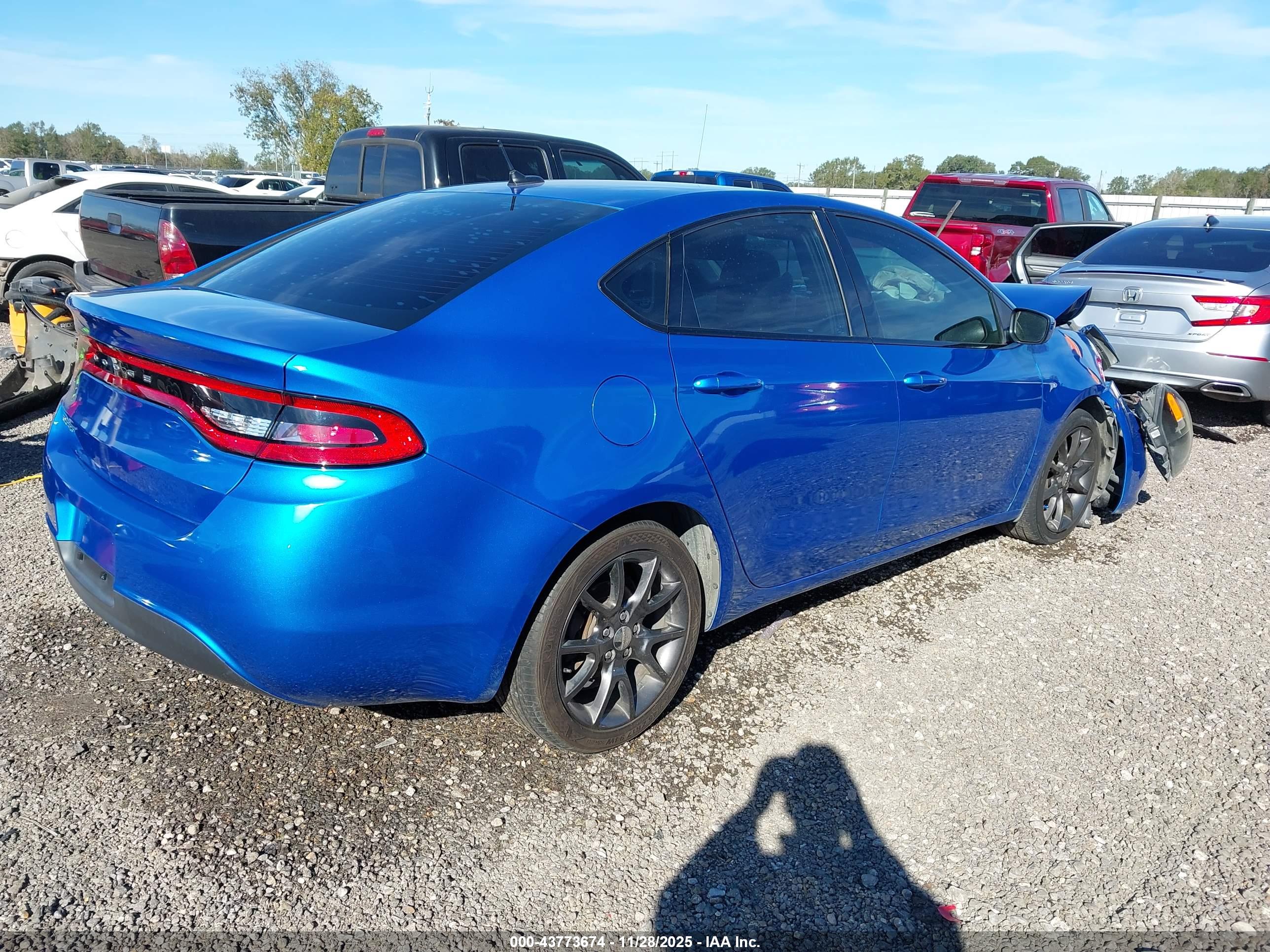DODGE DART image 4