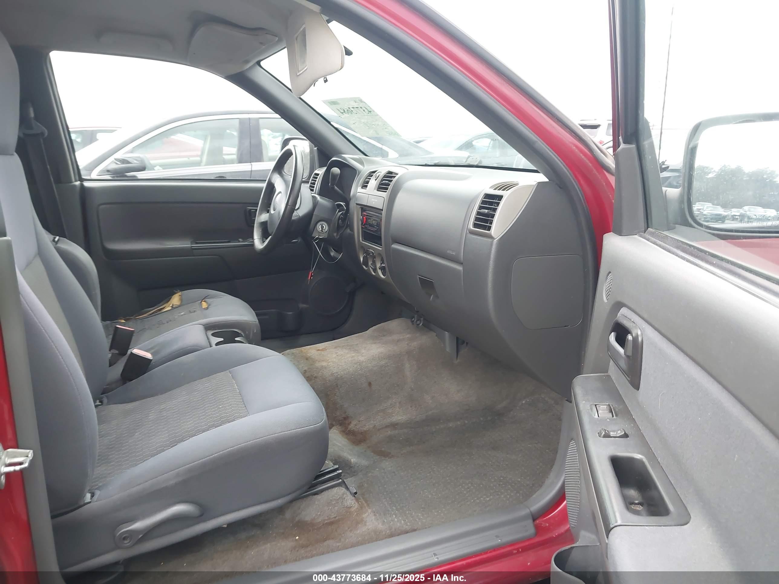 GMC CANYON image 5