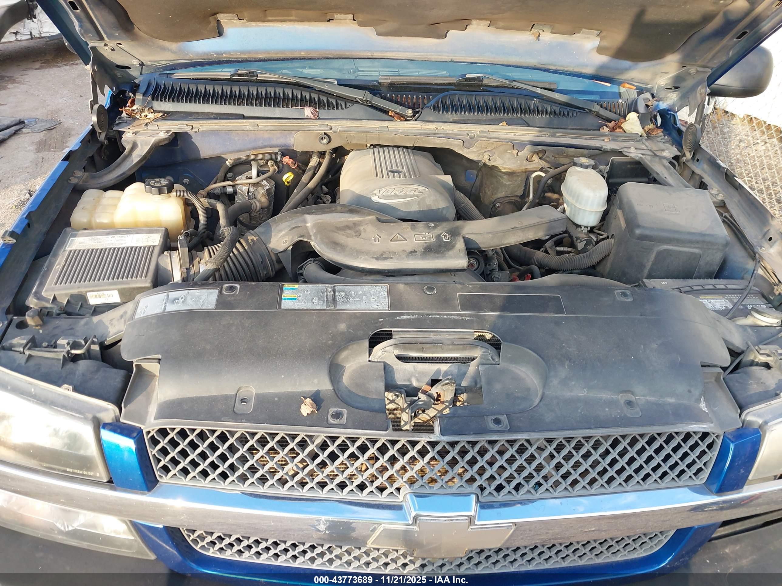 CHEVROLET AVALANCHE image 10
