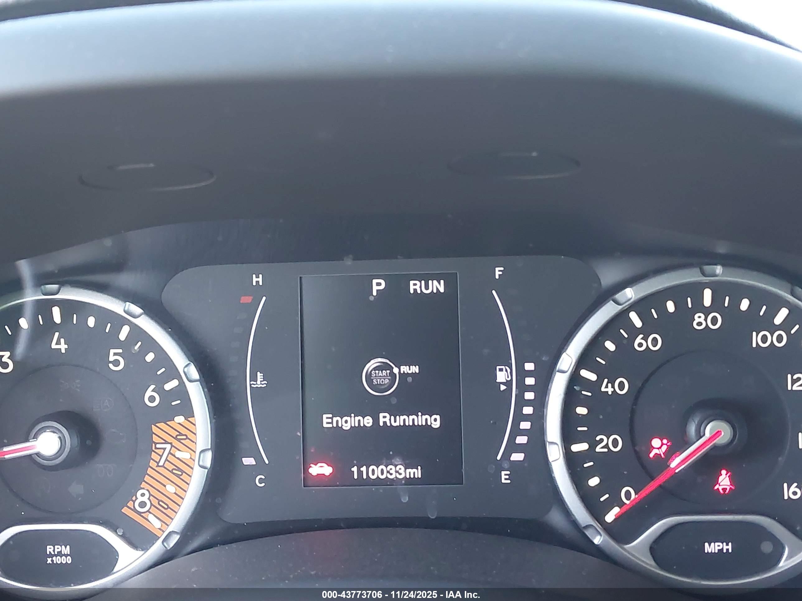 JEEP RENEGADE image 7