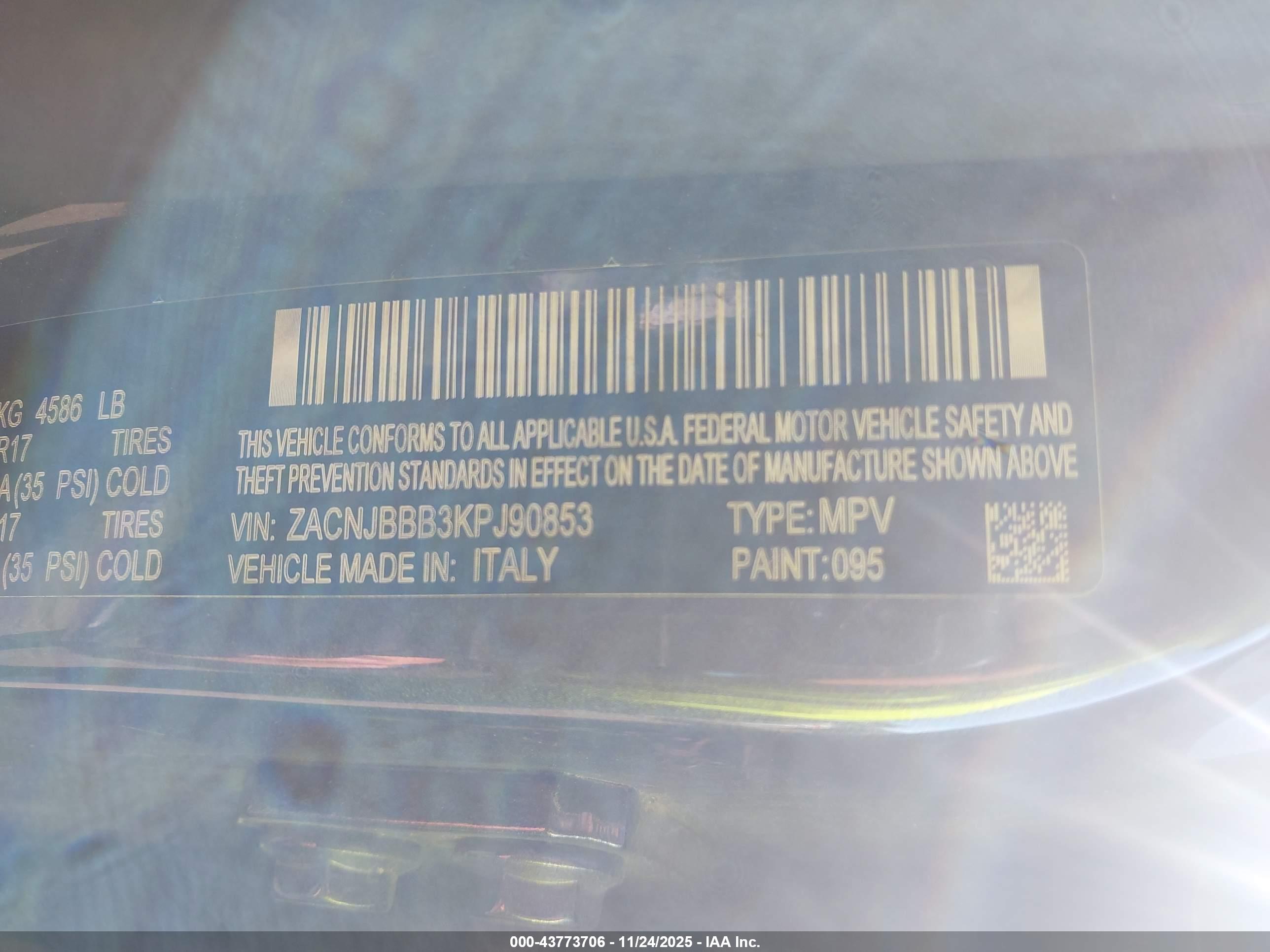 JEEP RENEGADE image 9