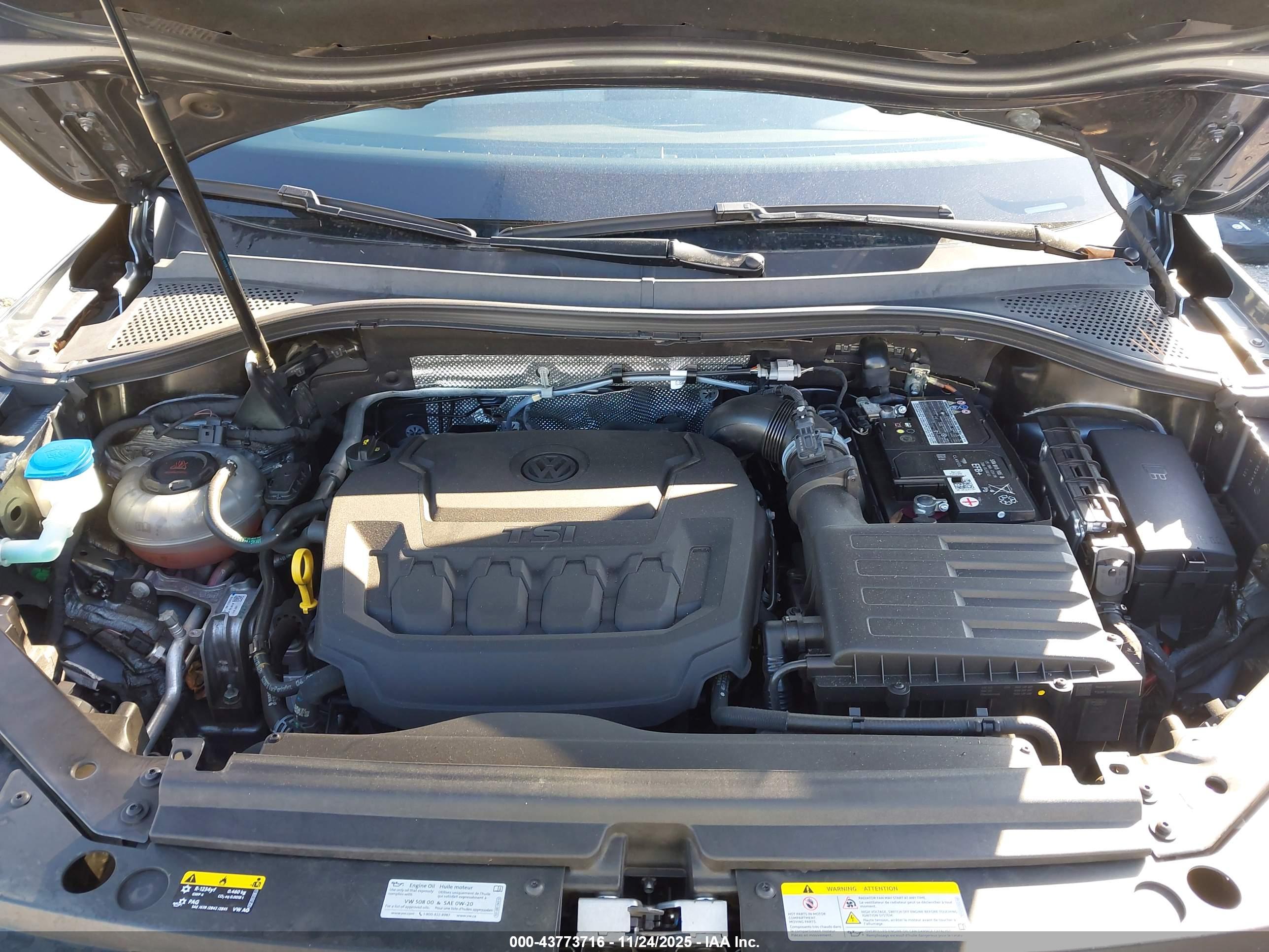 VOLKSWAGEN TIGUAN image 10