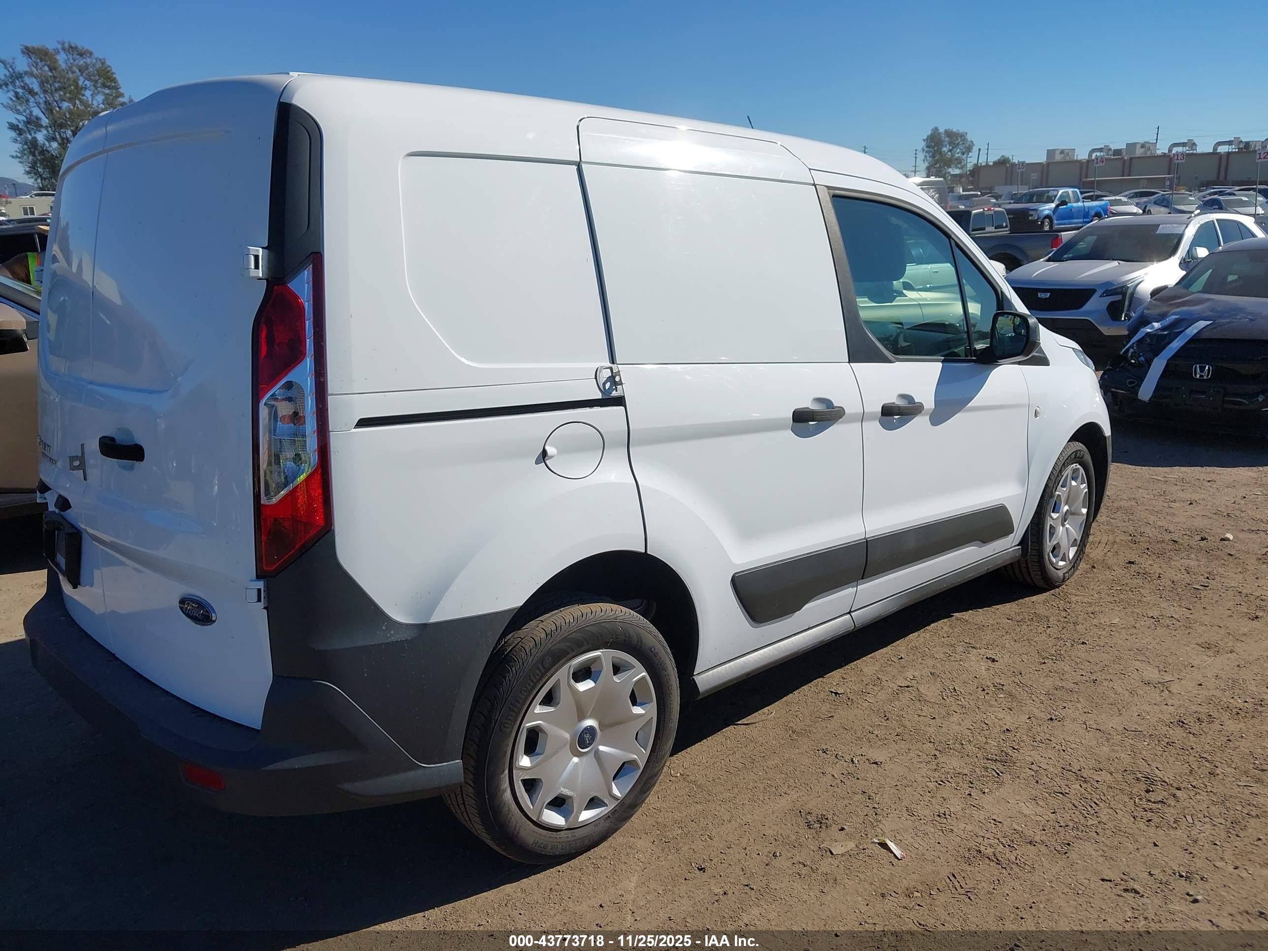 FORD TRANSIT image 4