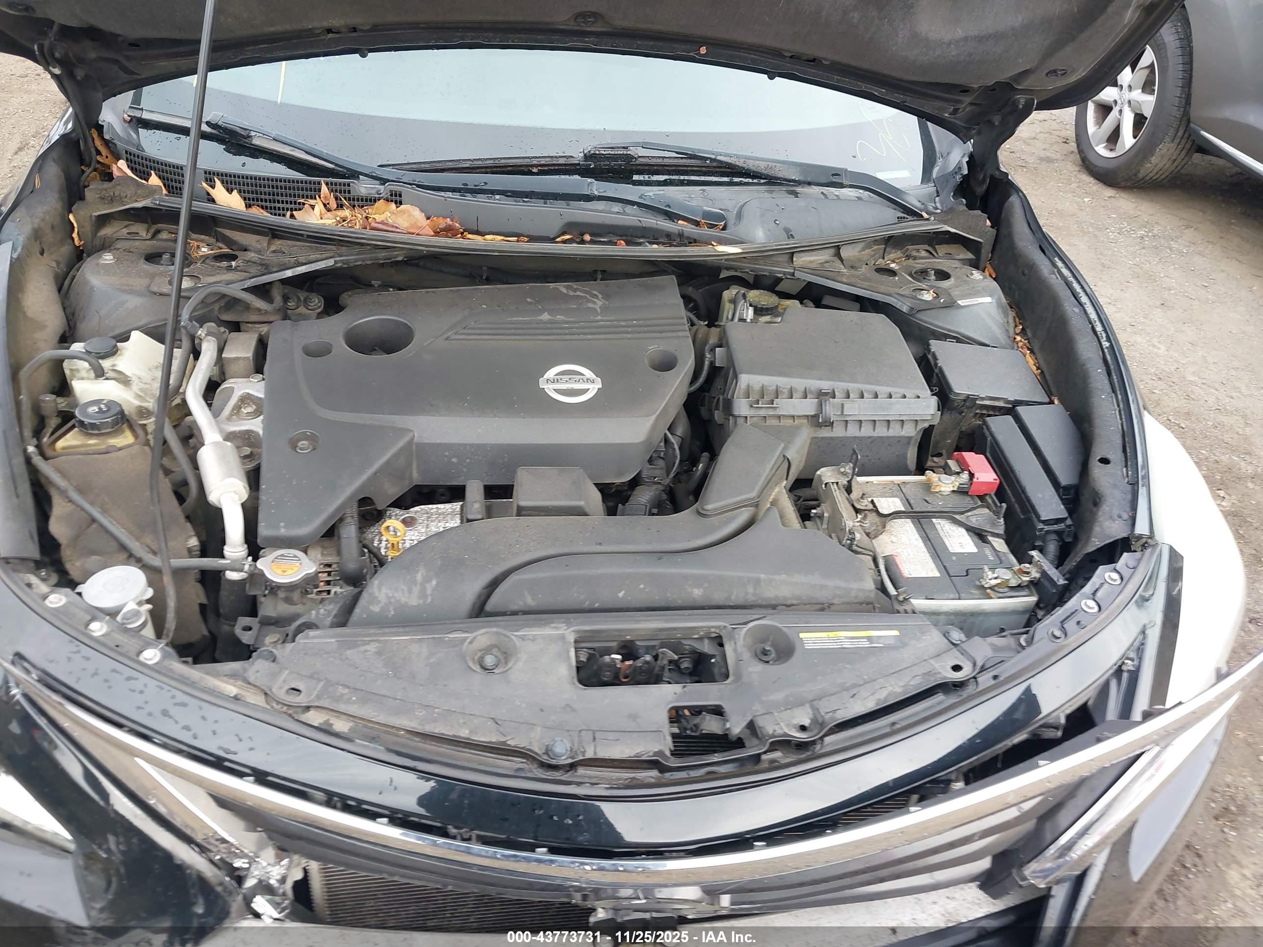 NISSAN ALTIMA image 10