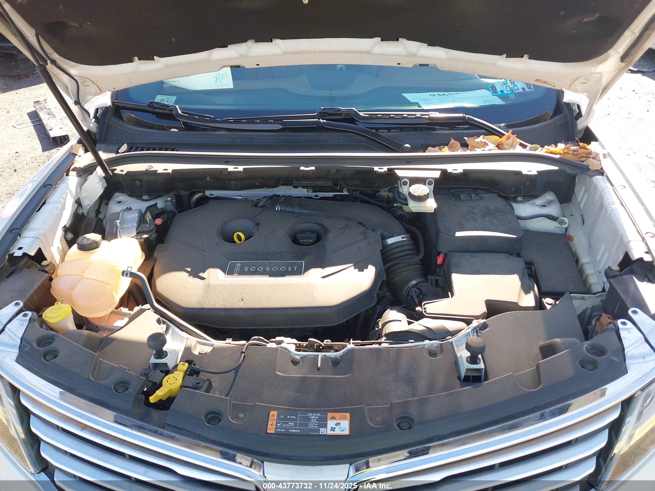 LINCOLN MKC image 10