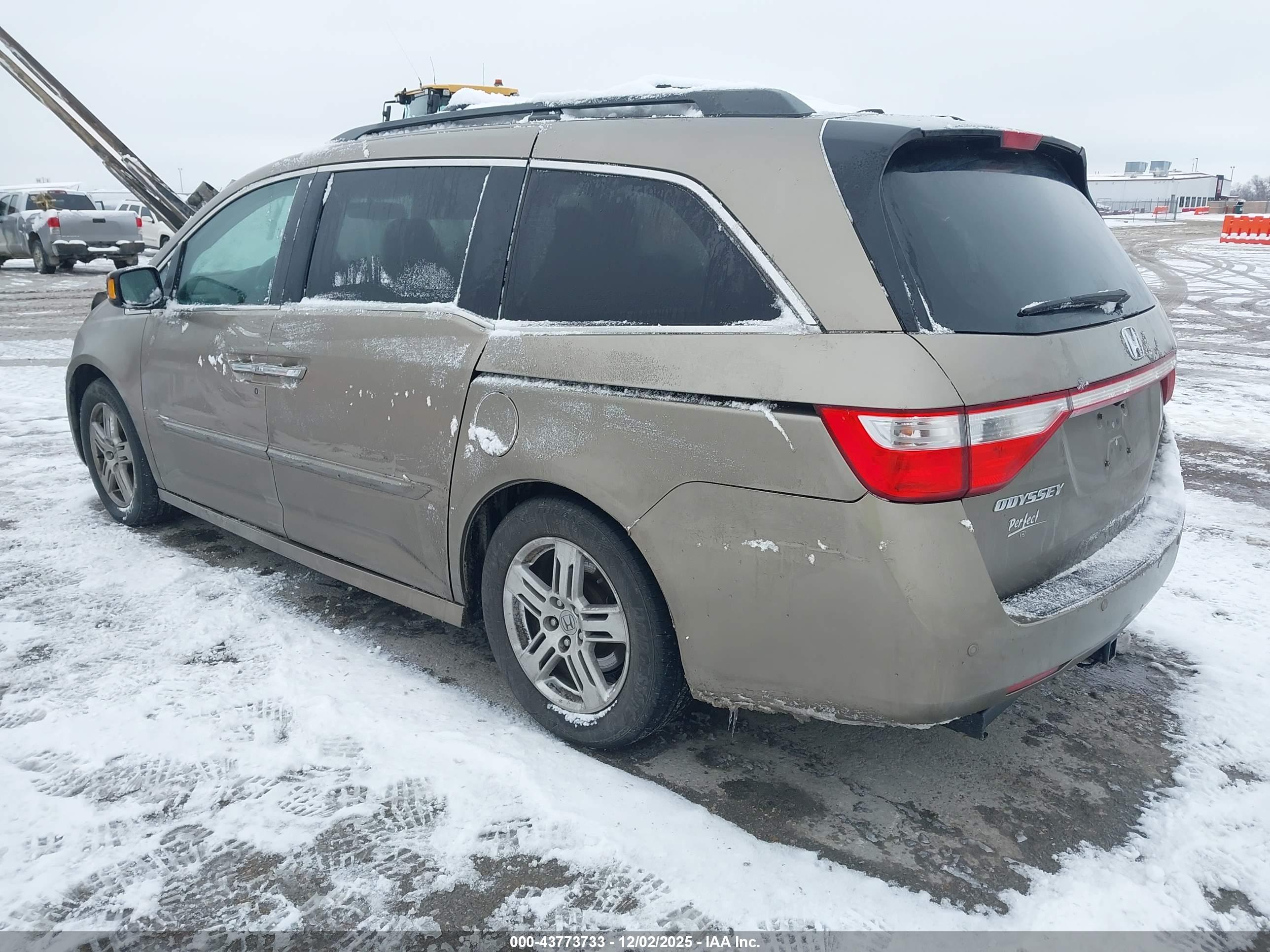 HONDA ODYSSEY image 3