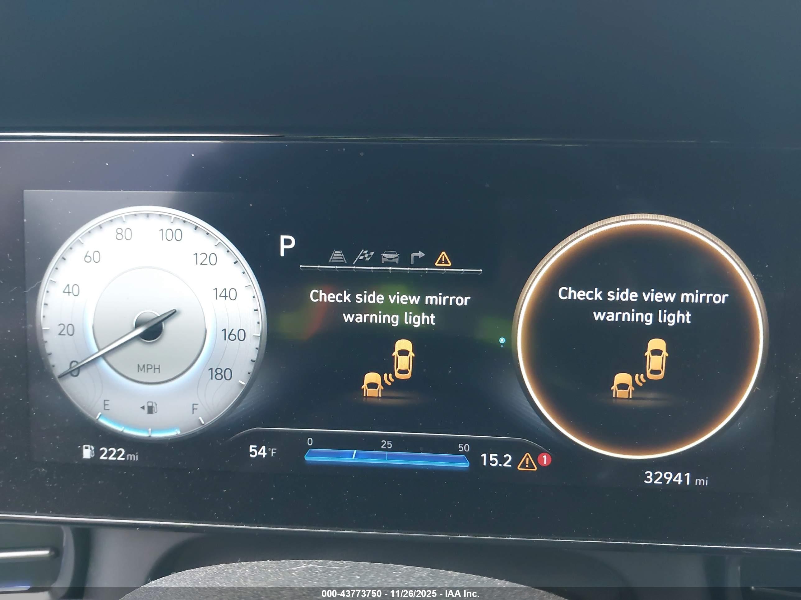 HYUNDAI ELANTRA image 7