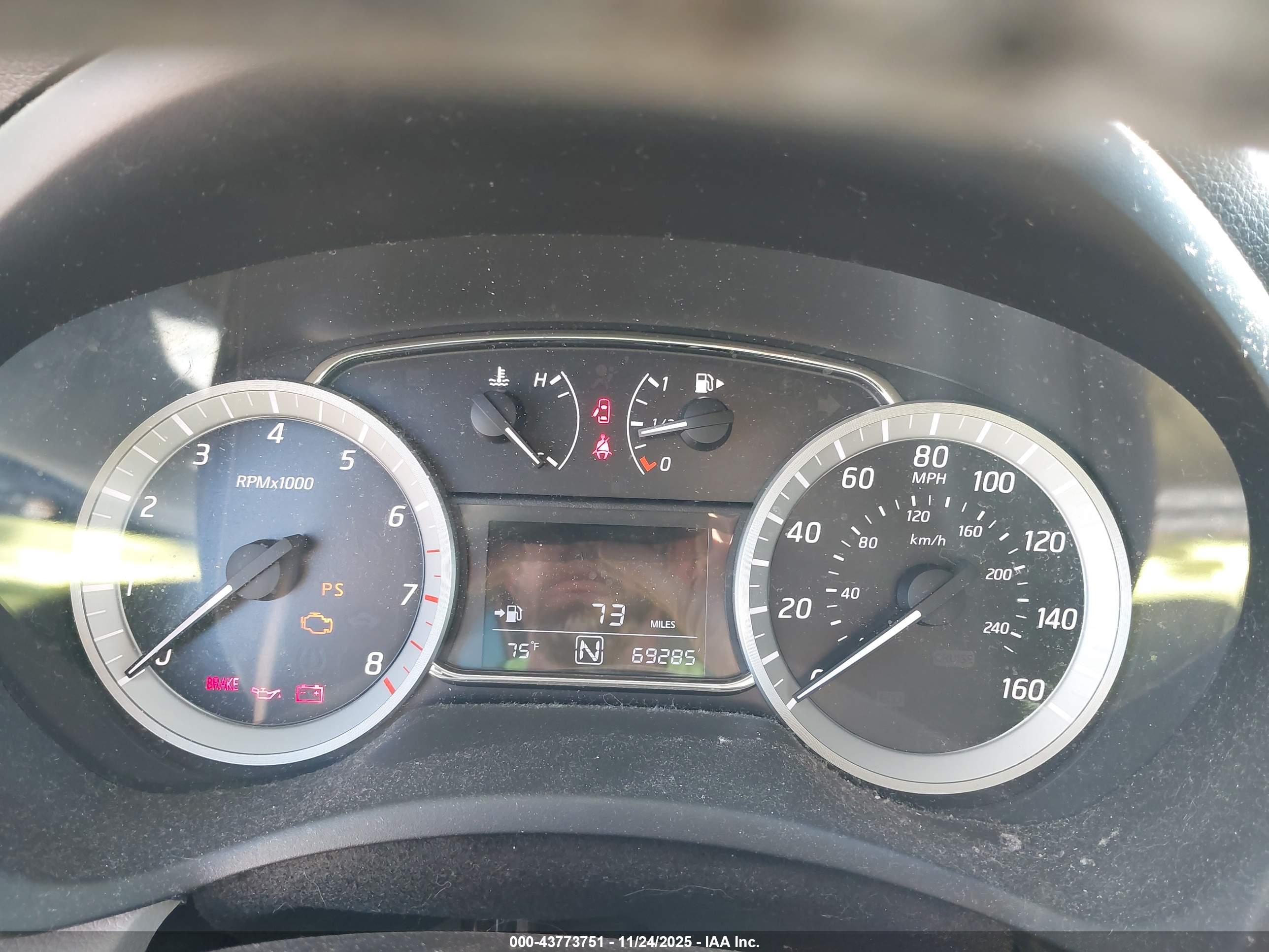 NISSAN SENTRA image 7