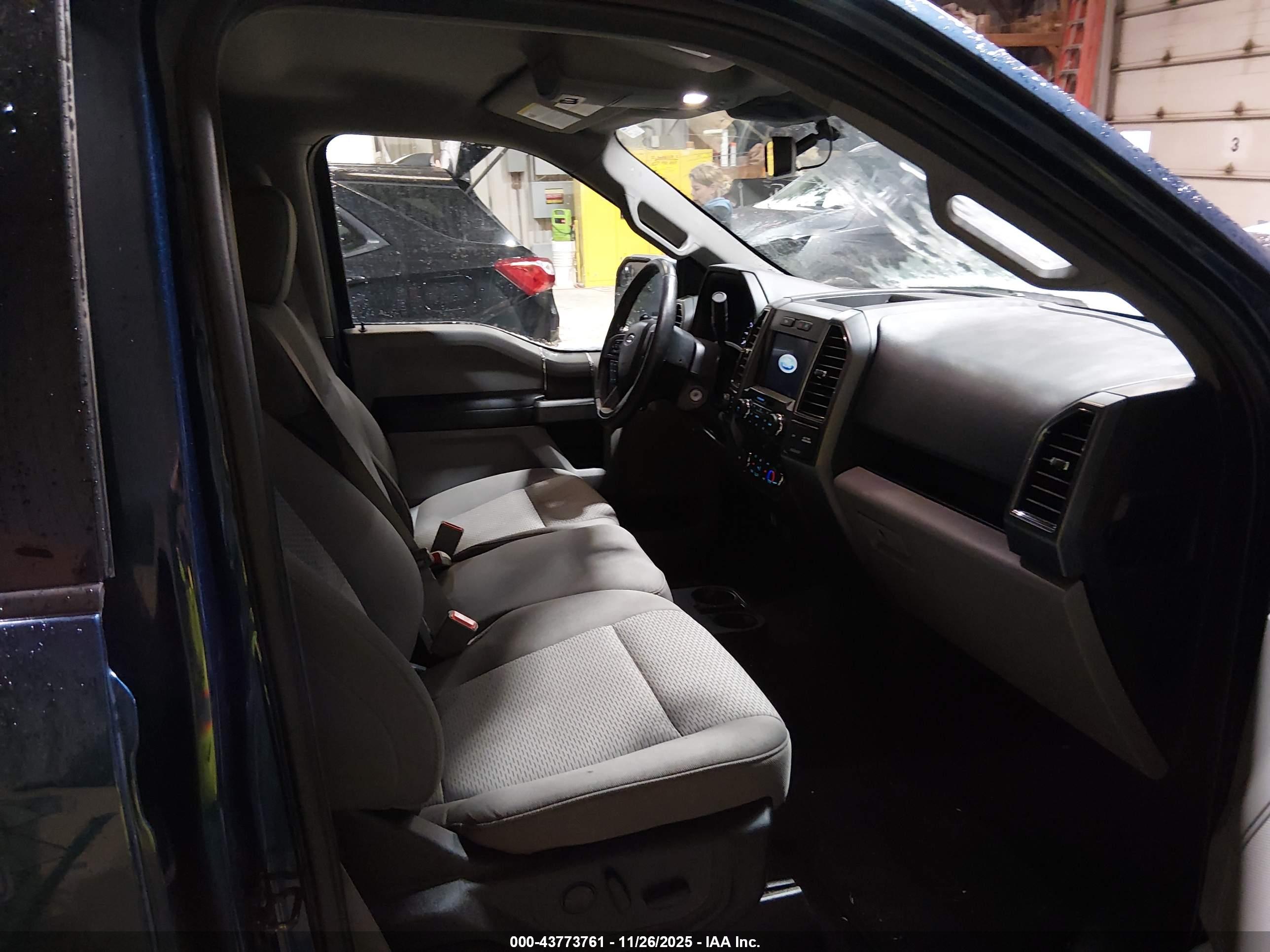 FORD F-150 image 5