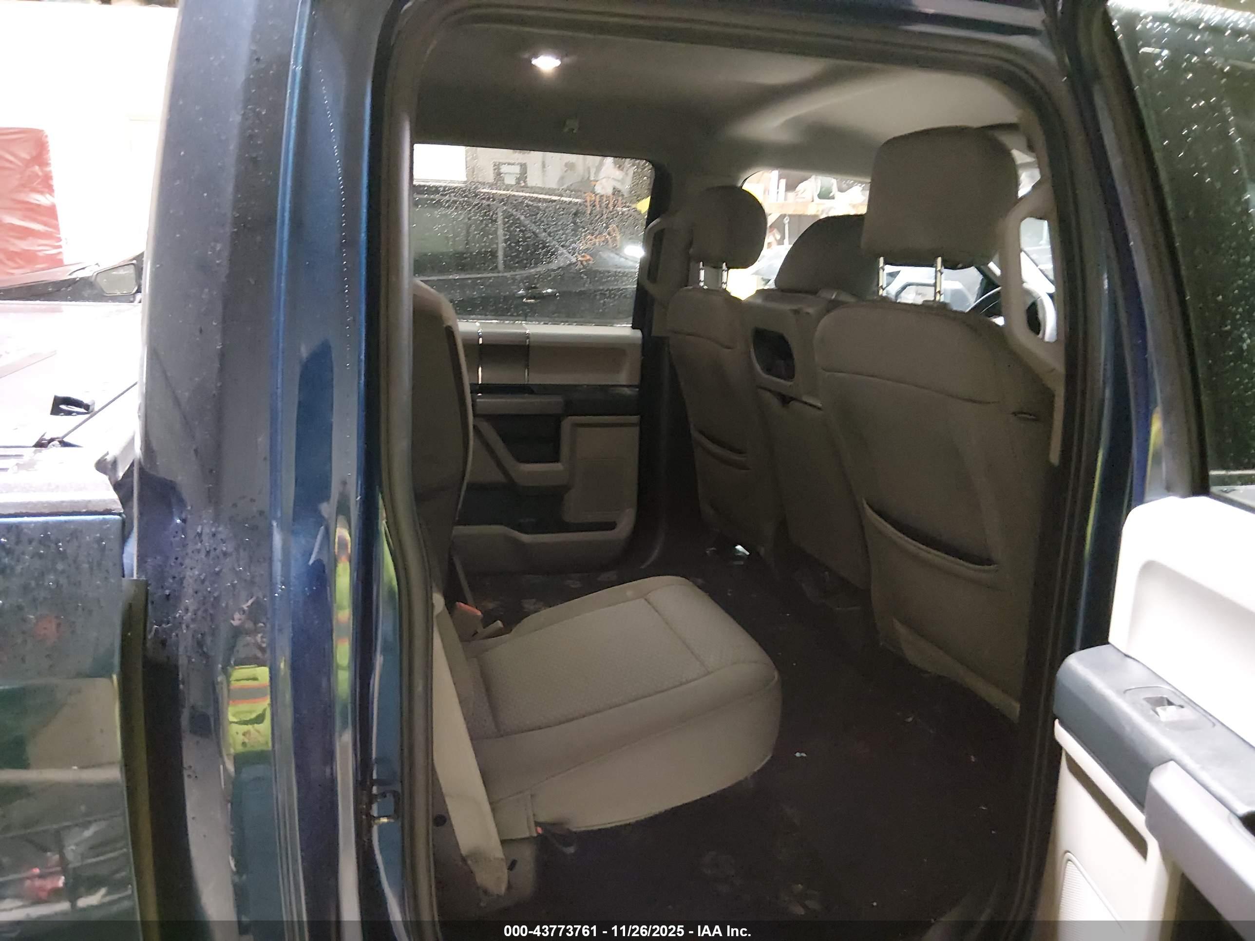 FORD F-150 image 8