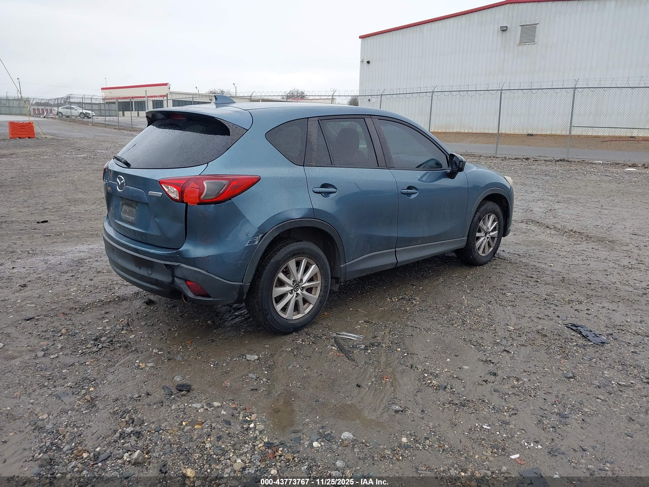 MAZDA CX-5 image 4