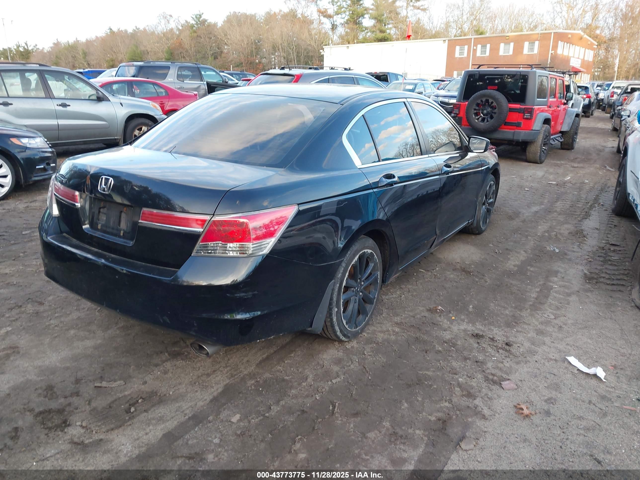 HONDA ACCORD image 4