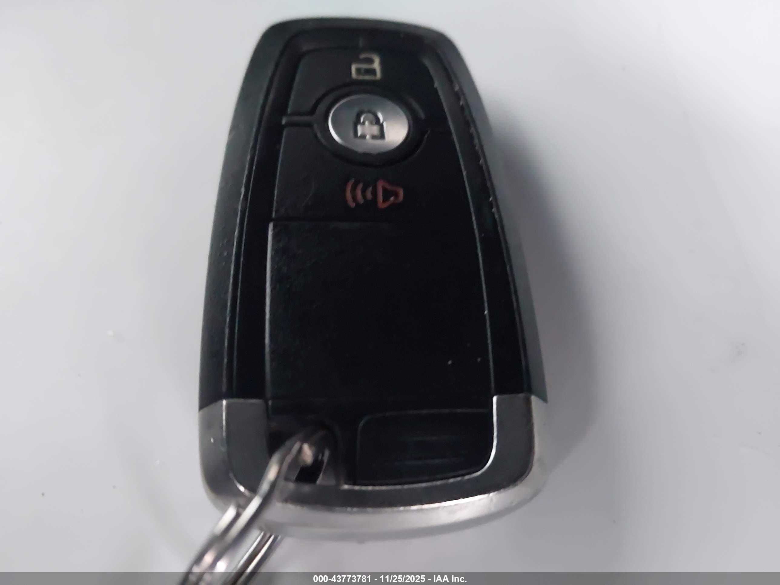 FORD EDGE image 11