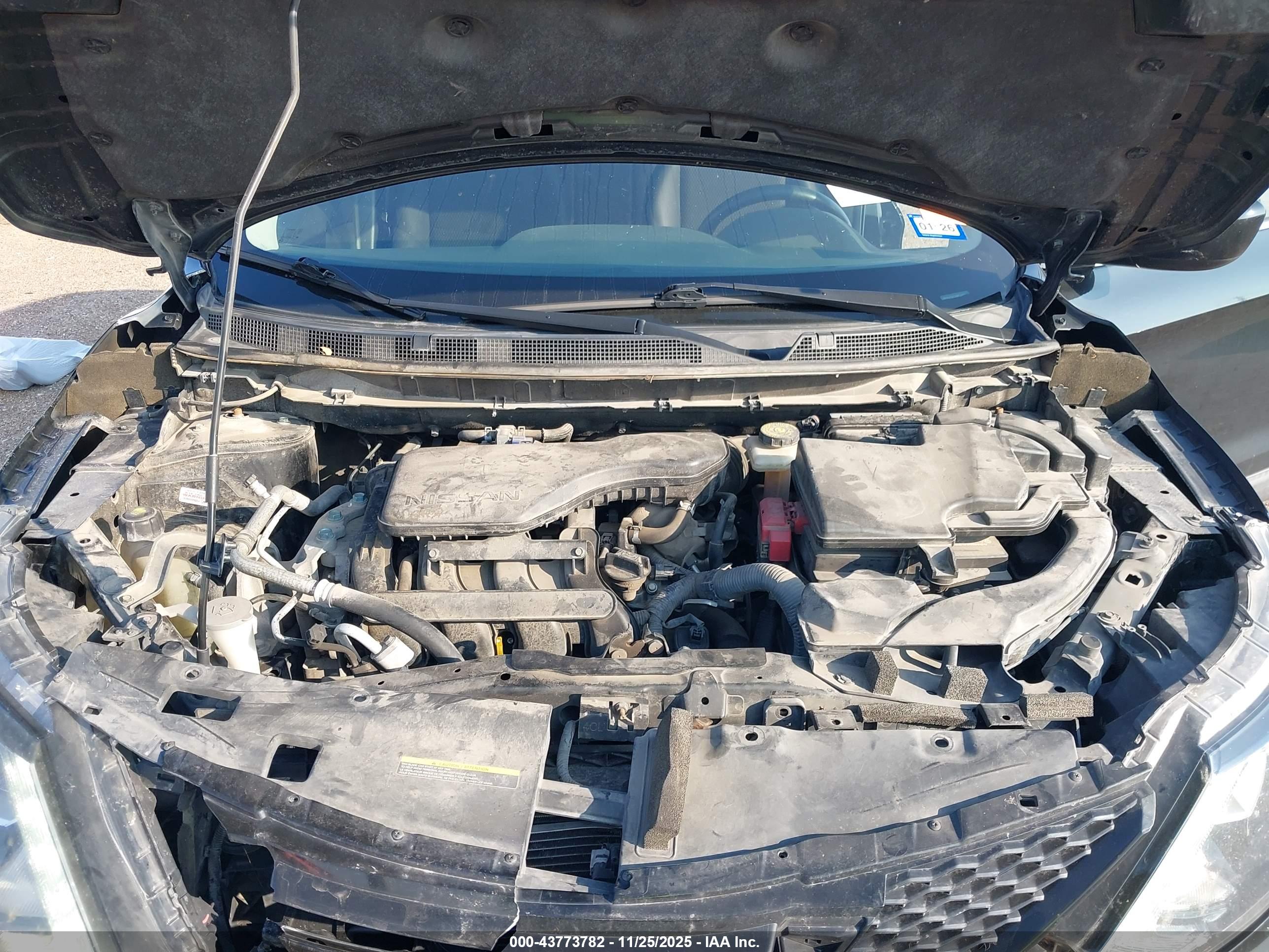 NISSAN ROGUE image 10