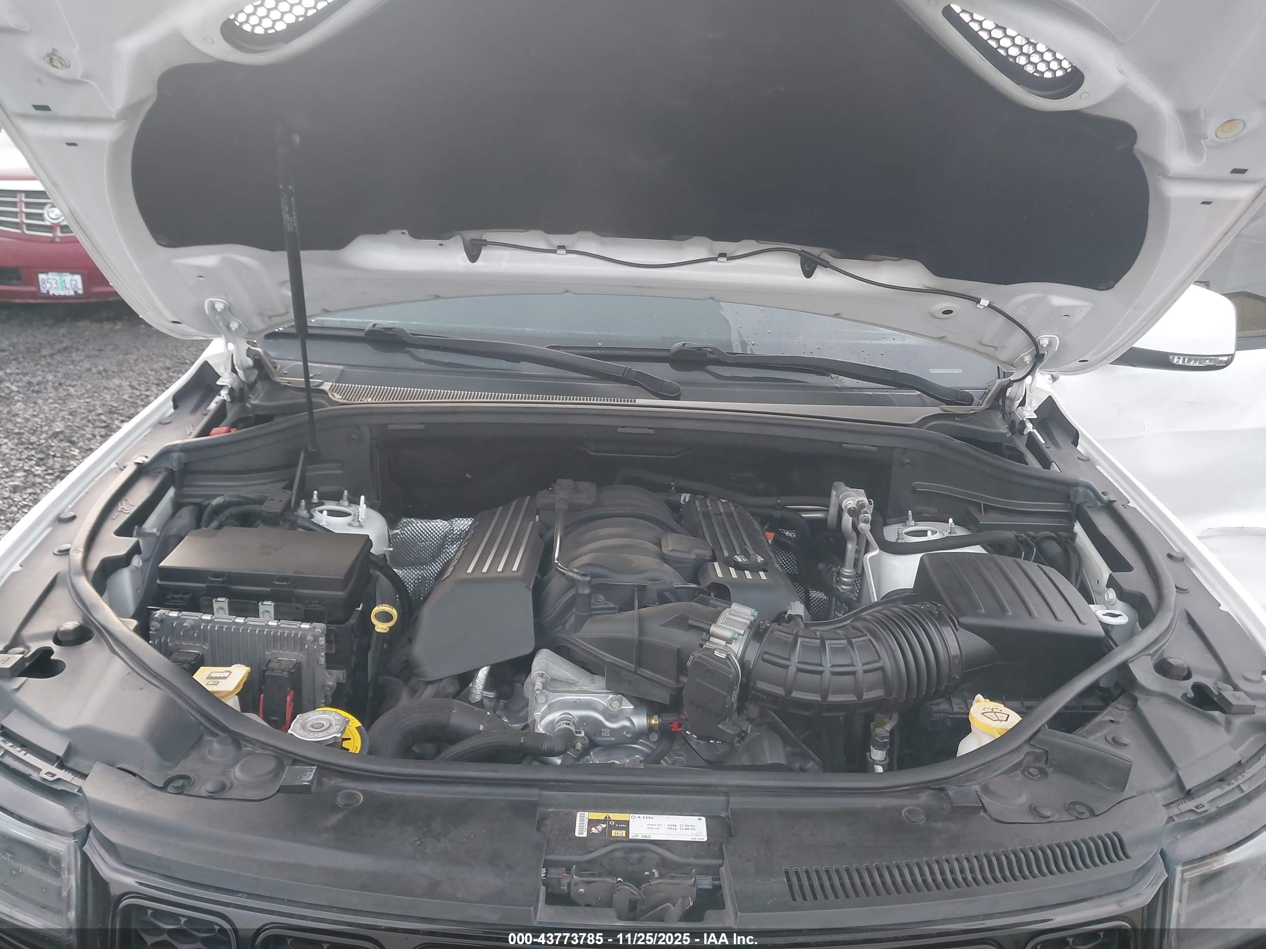 JEEP GRAND image 10