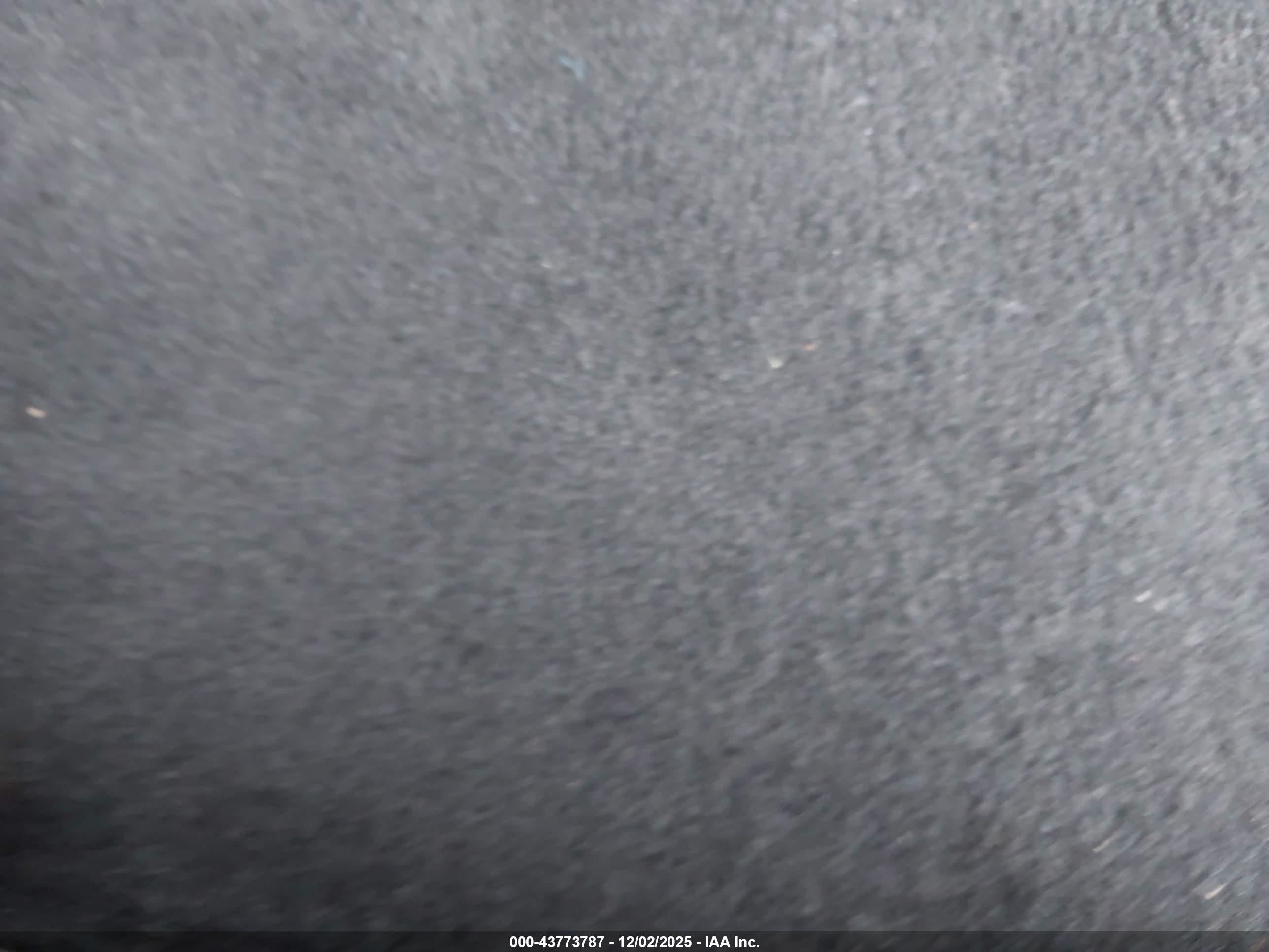 TESLA MODEL image 10