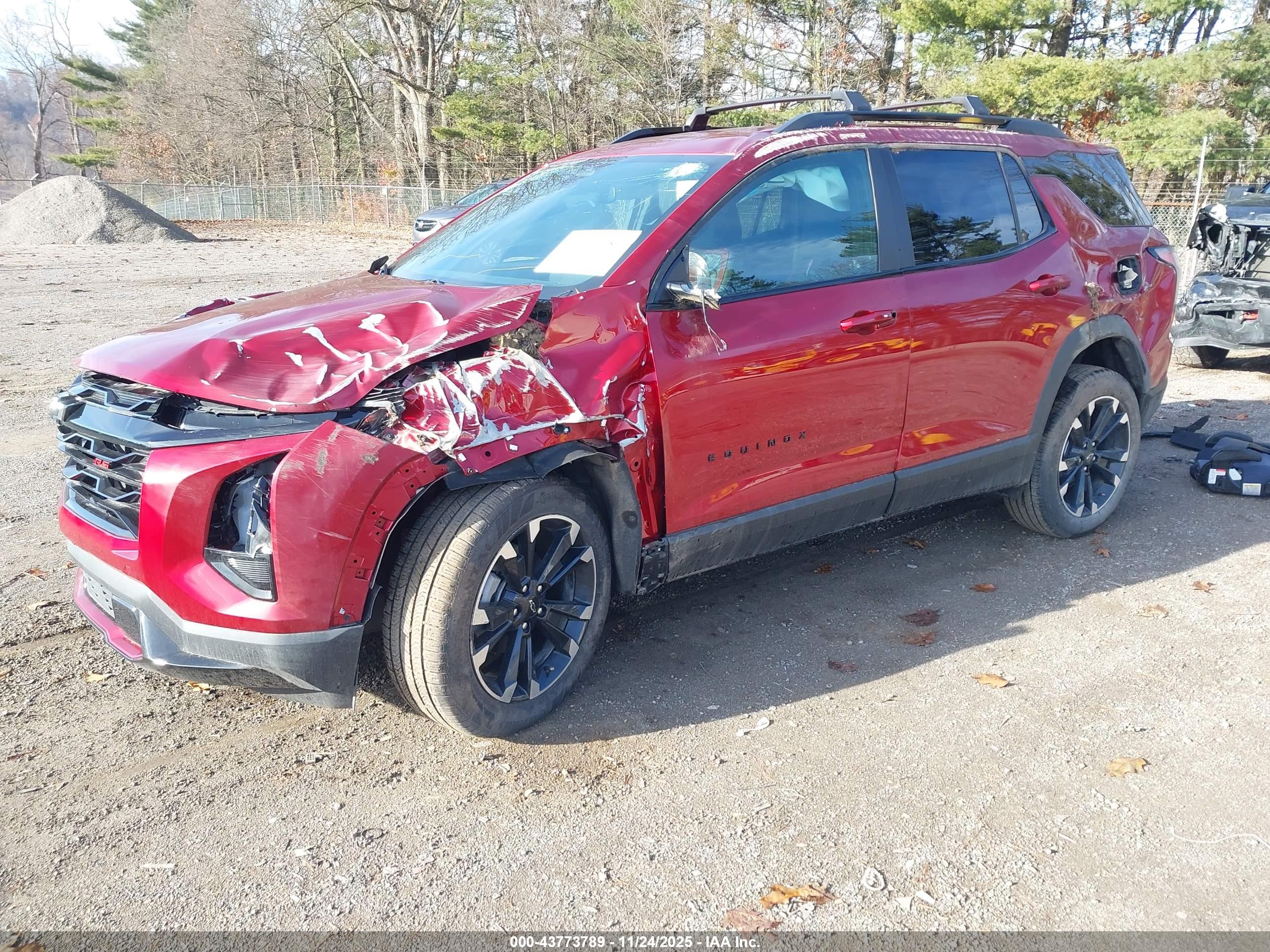 CHEVROLET EQUINOX image 2