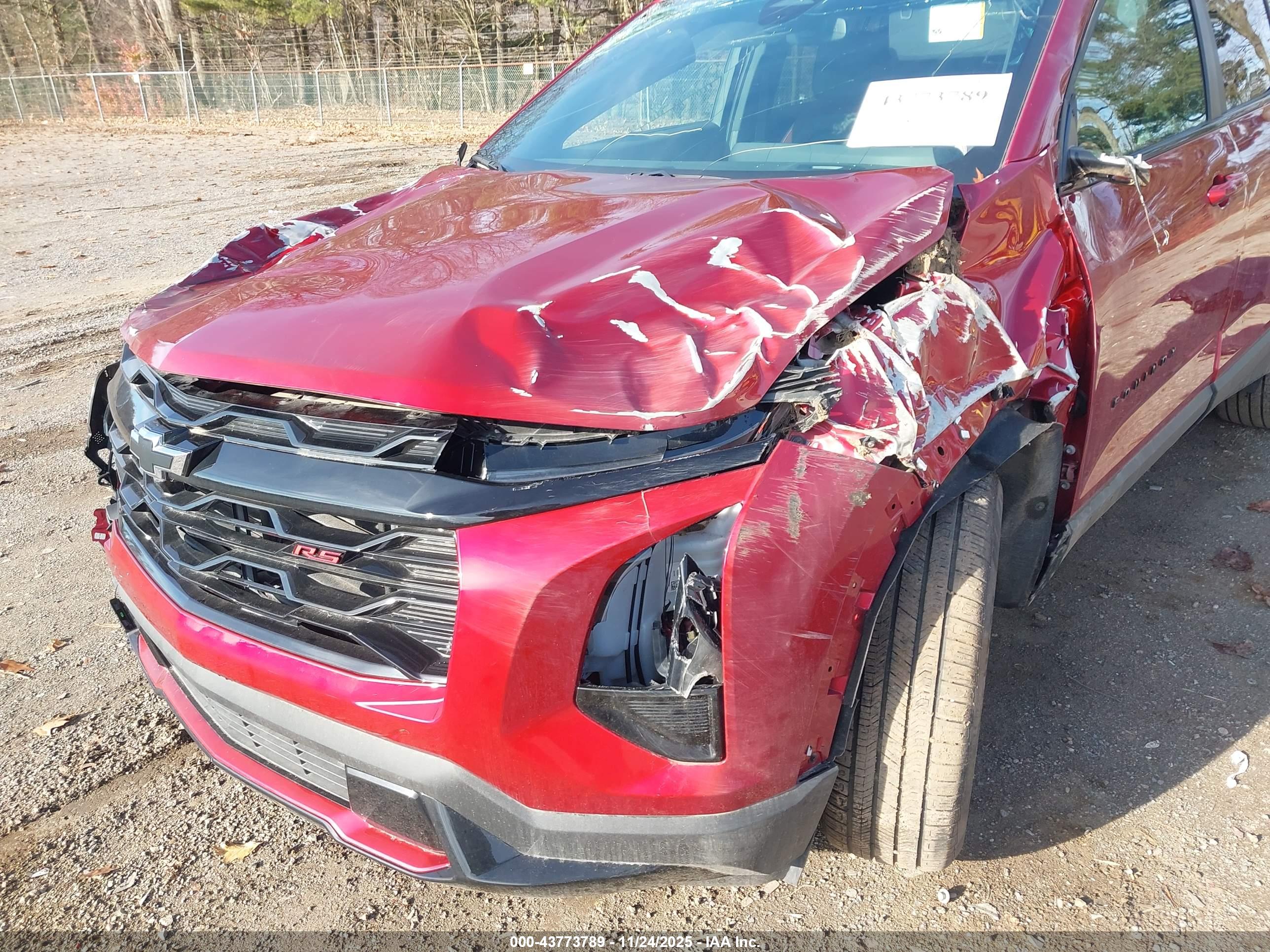 CHEVROLET EQUINOX image 6