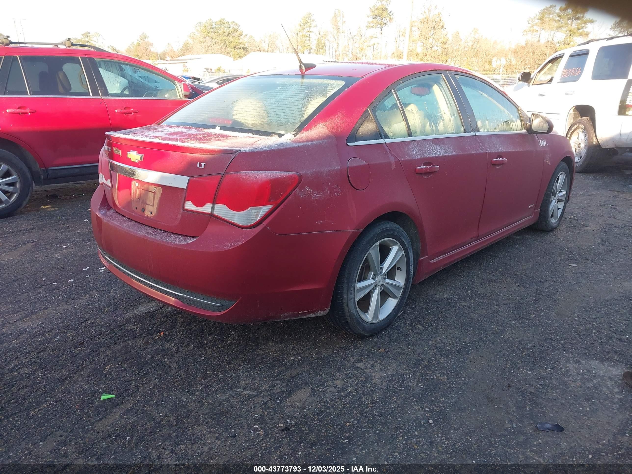 CHEVROLET CRUZE image 4