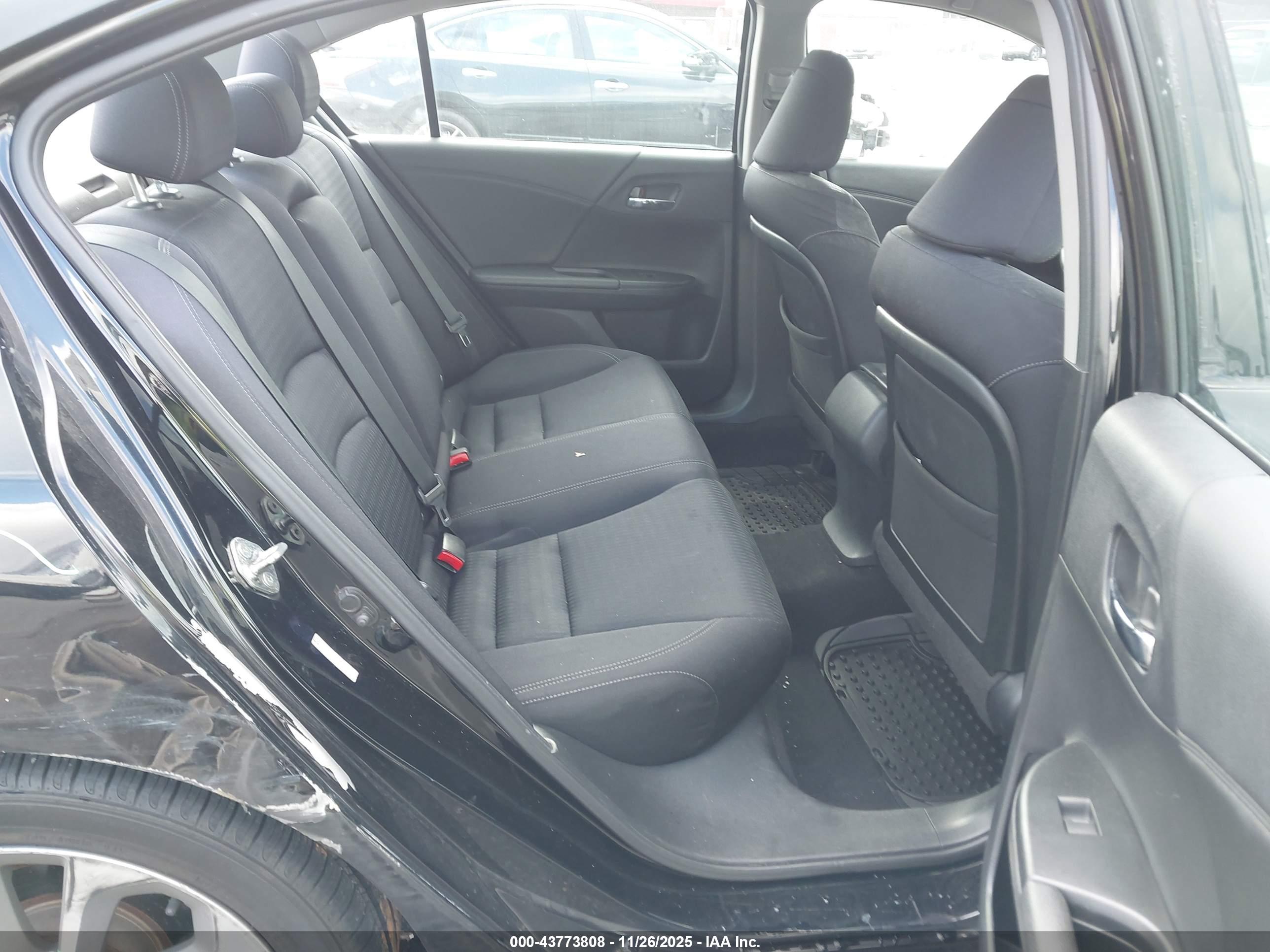 HONDA ACCORD image 8