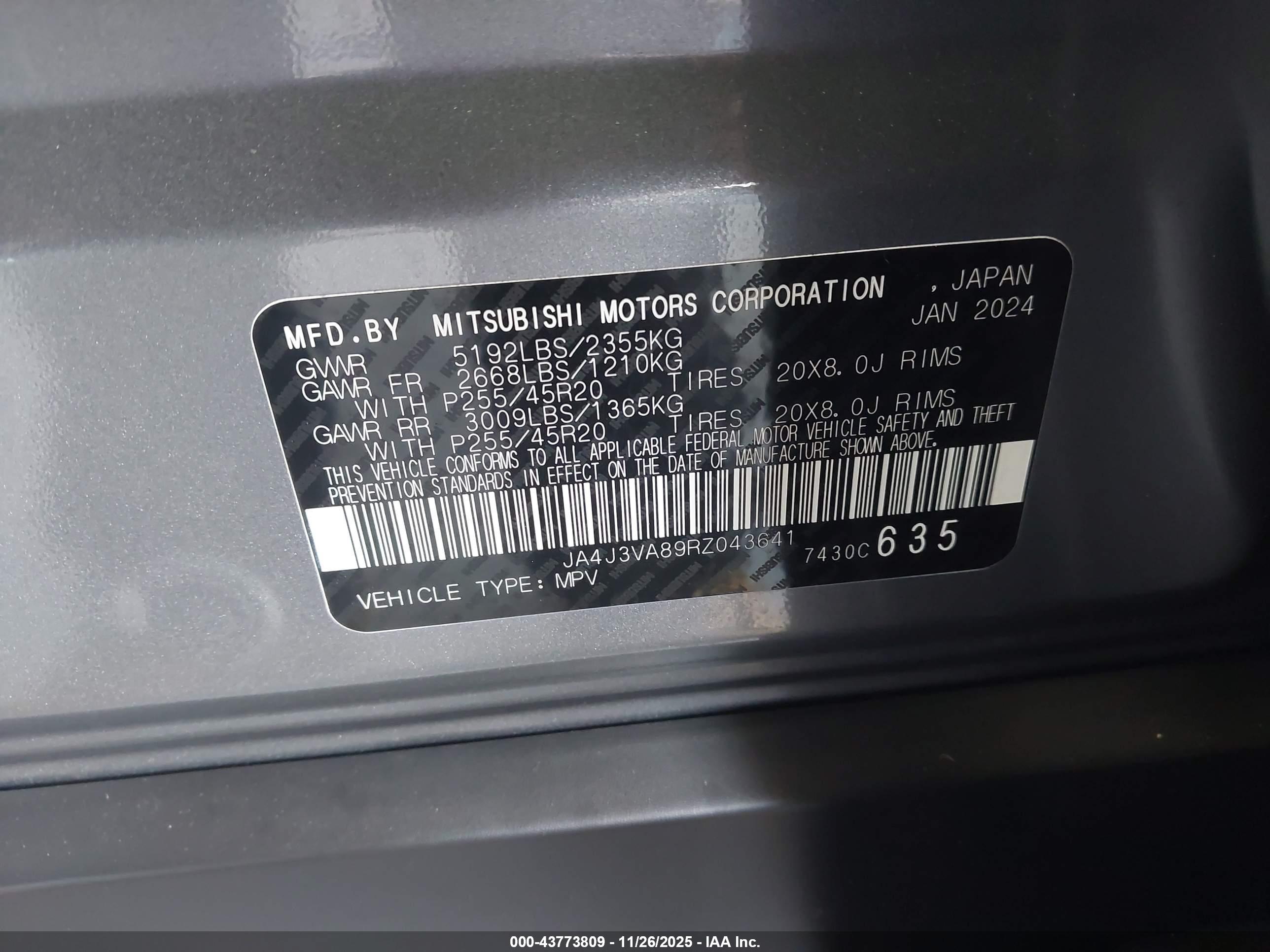 MITSUBISHI OUTLANDER image 9