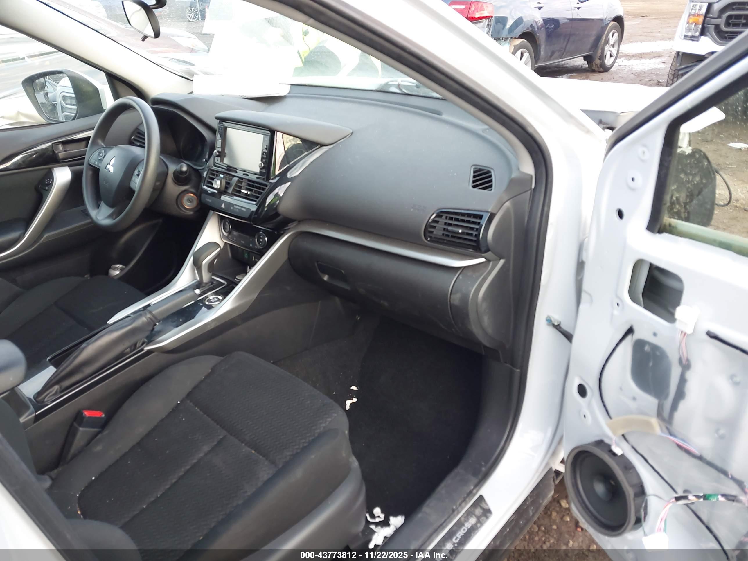 MITSUBISHI ECLIPSE image 5