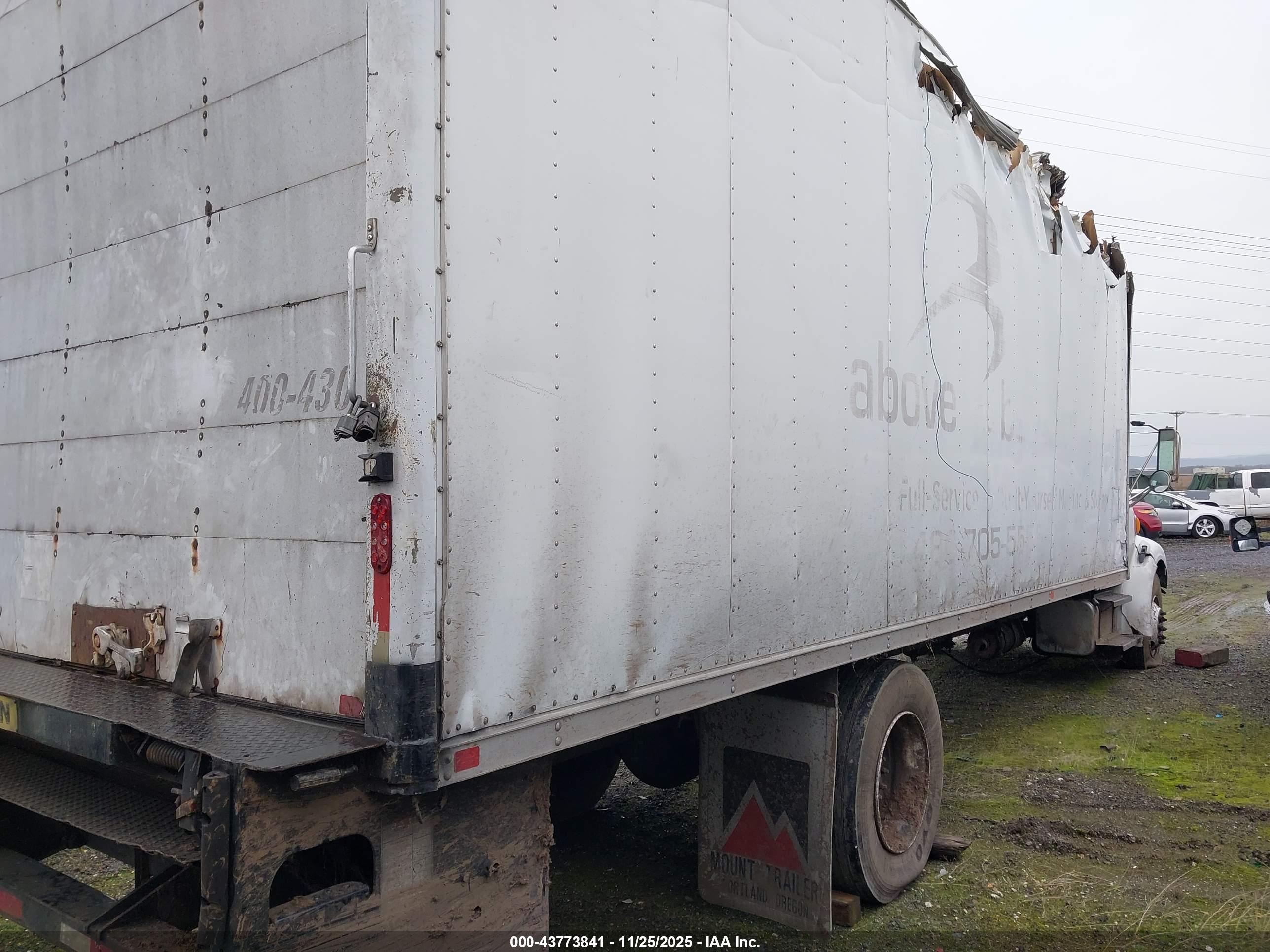 STERLING TRUCK image 4