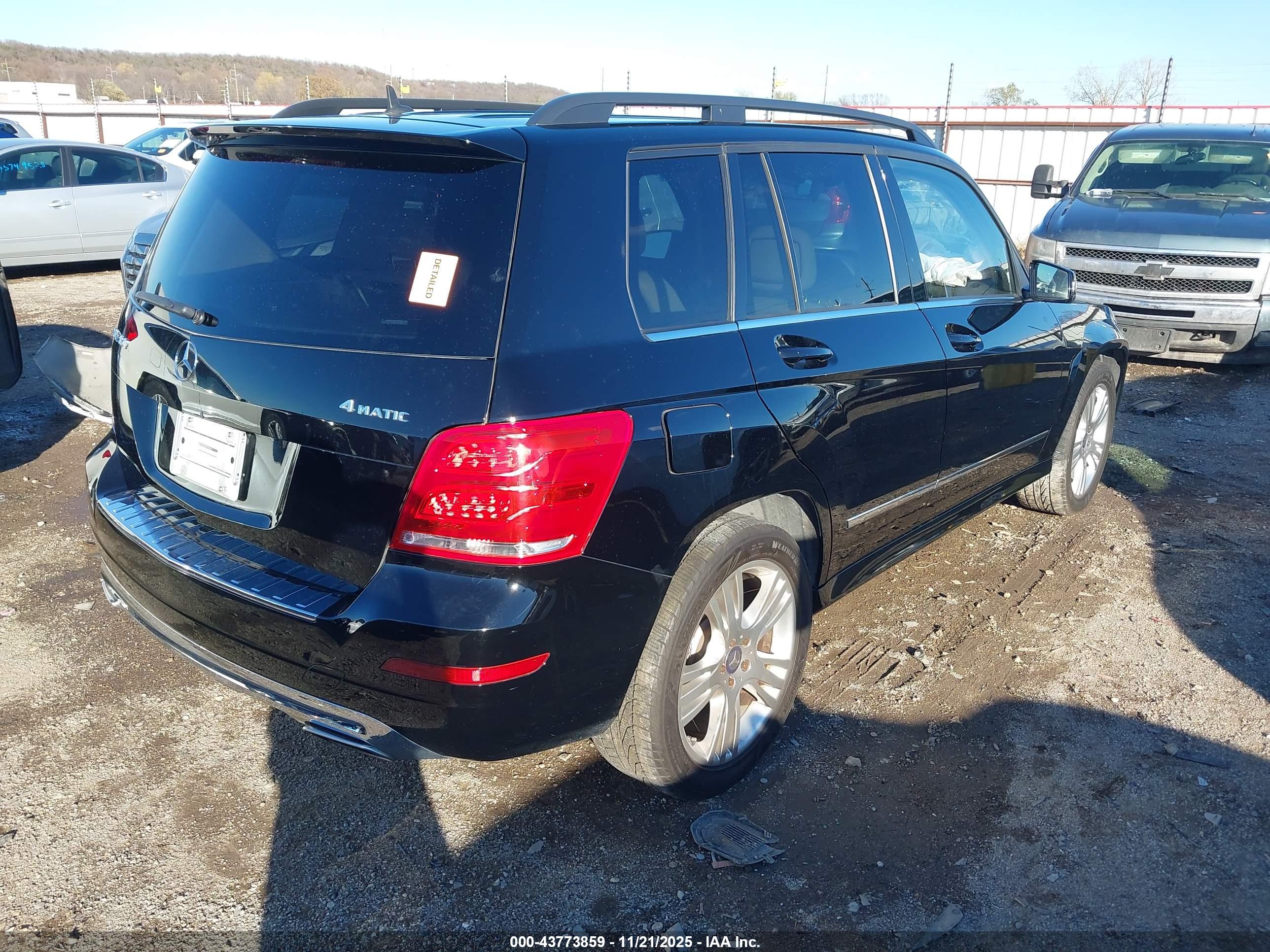MERCEDES-BENZ GLK image 4