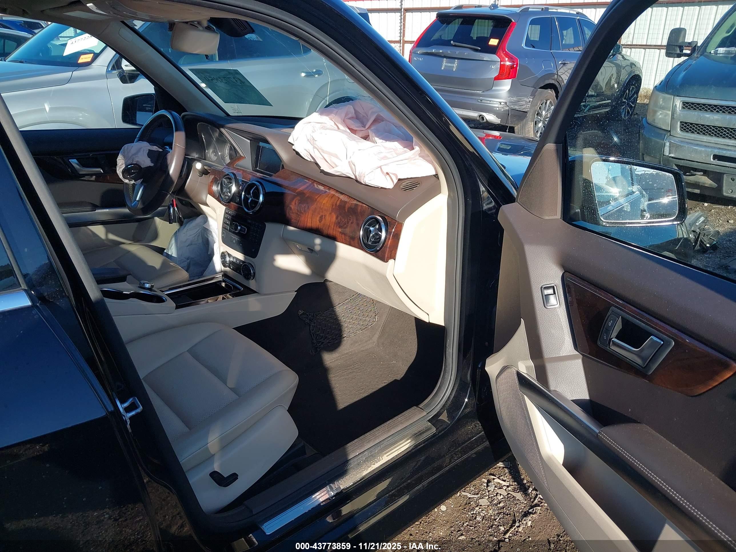 MERCEDES-BENZ GLK image 5